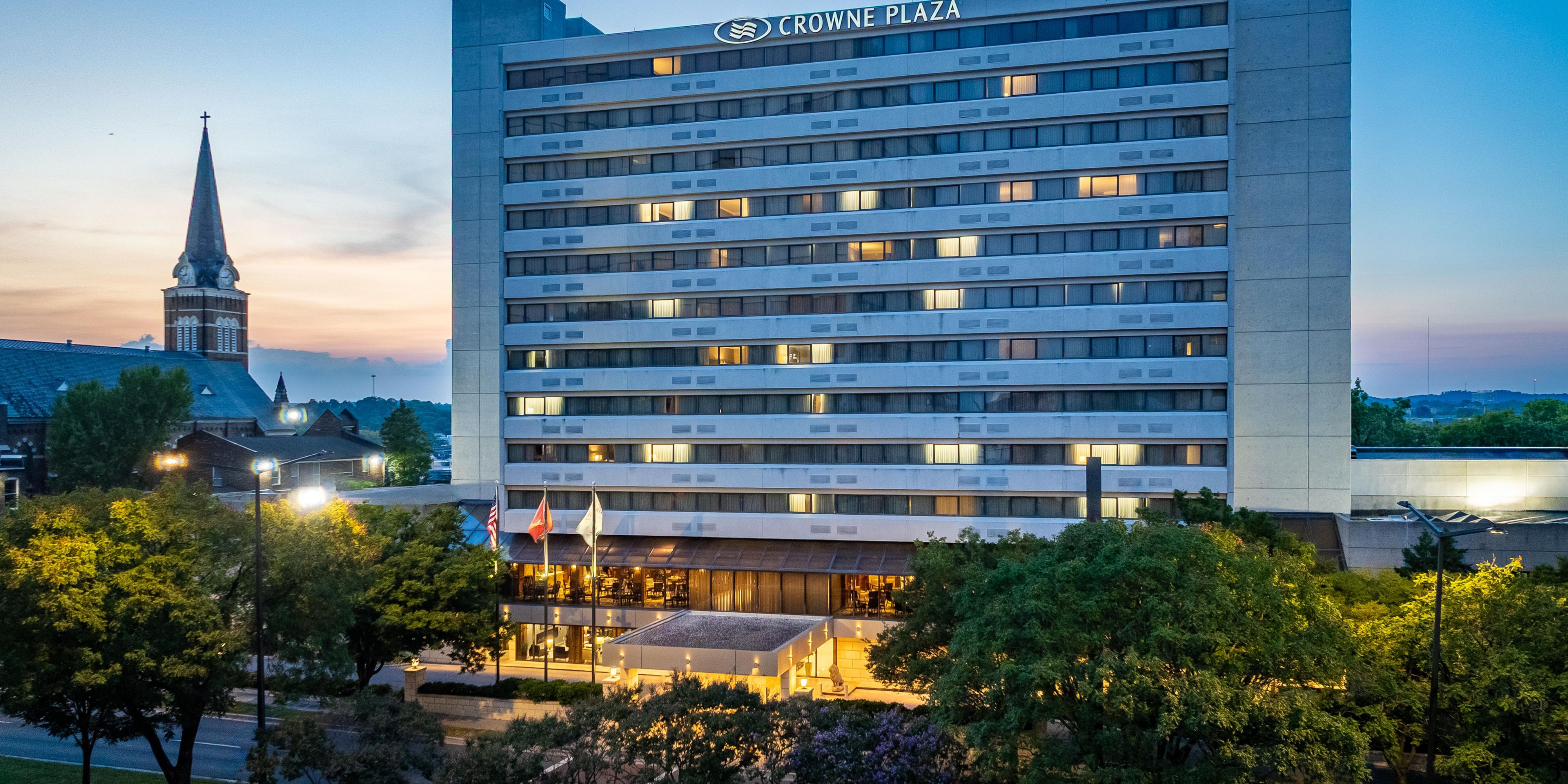 $hotelInfo.mediaDetails.welcomePhotos.primaryPhoto.caption}