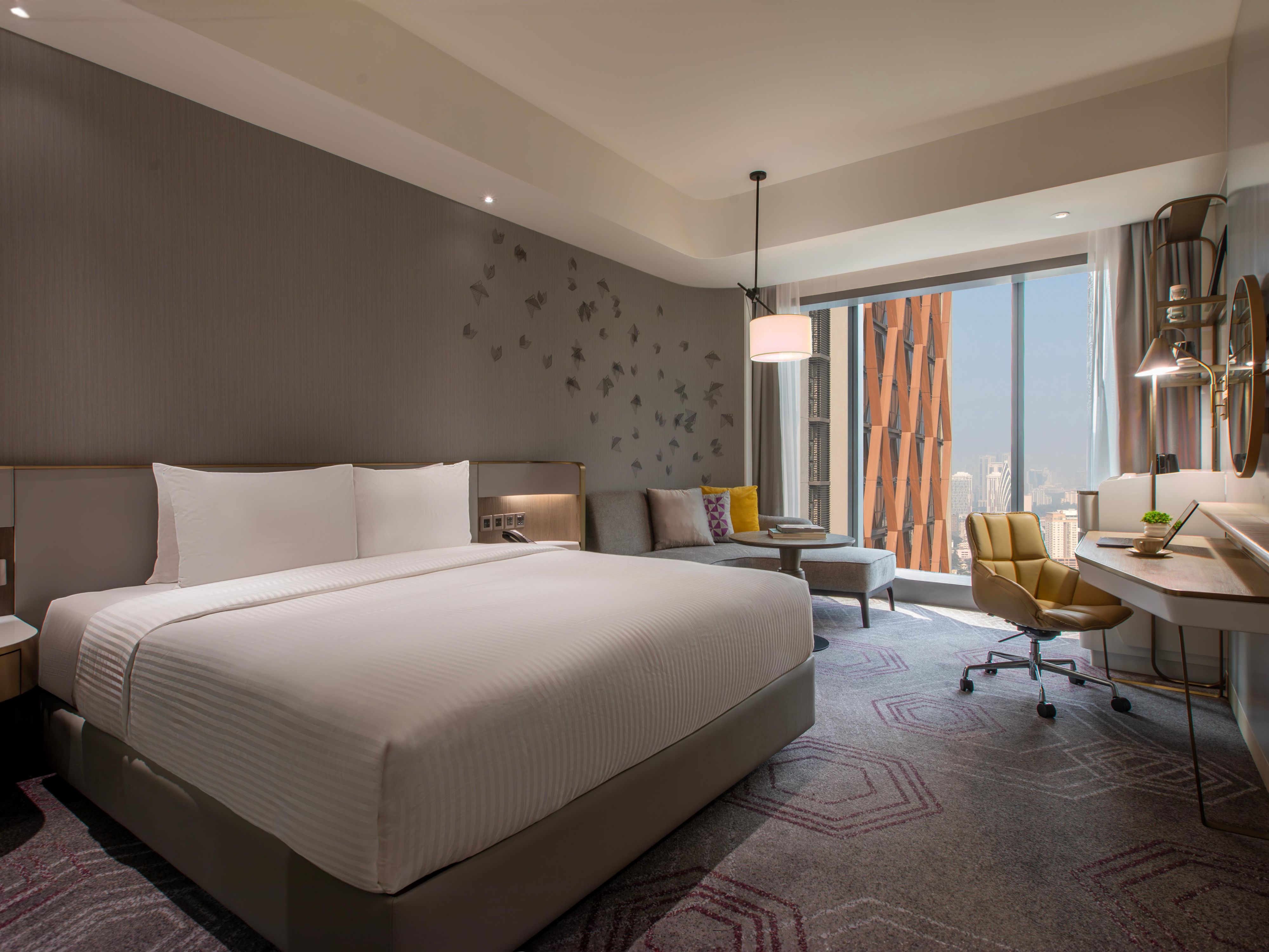 King Standard Room ,Crowne Plaza Kuala Lumpur City Centre