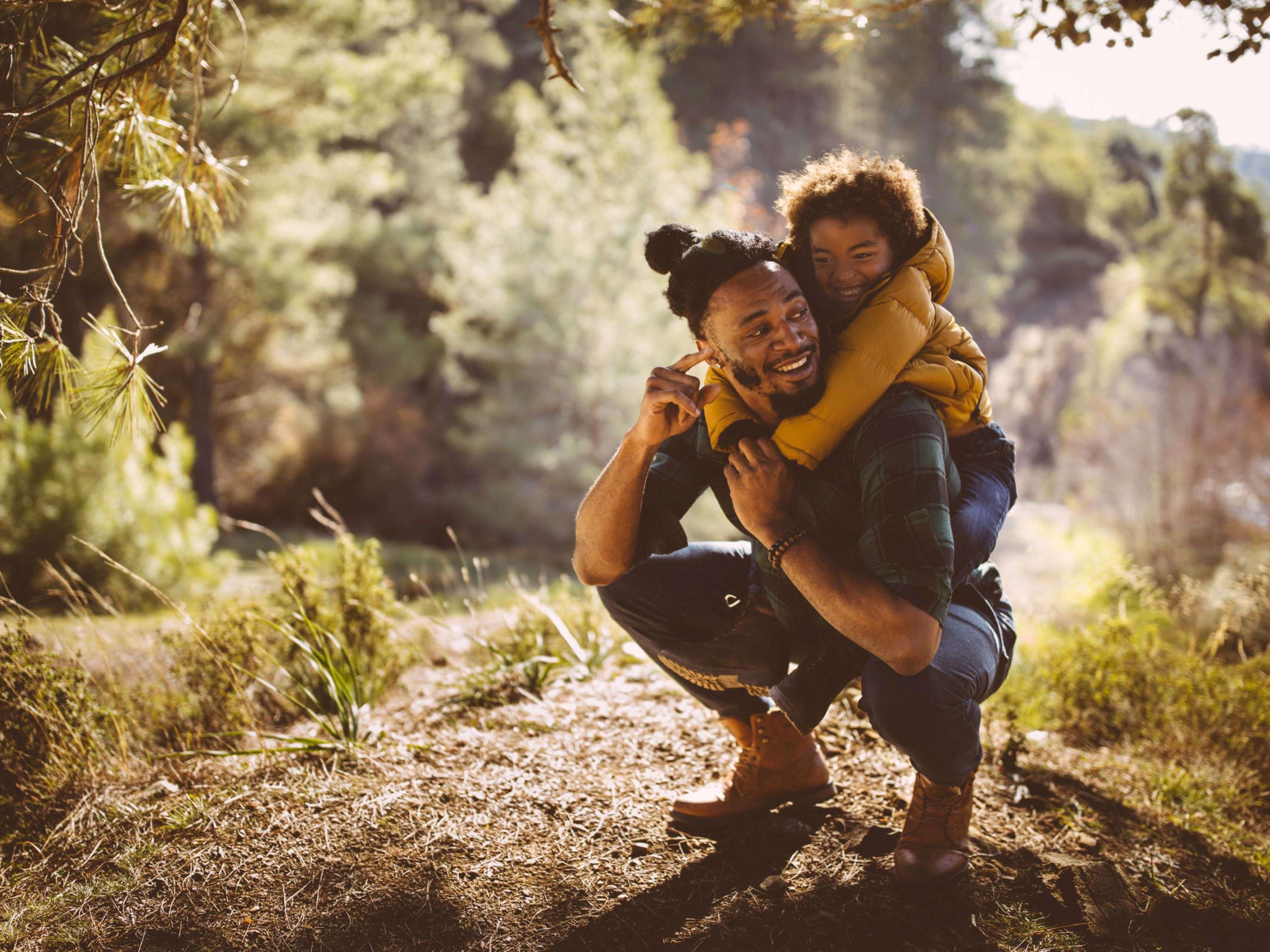 Escape the city and experience serenity in the great outdoors. Our hotel offers convenient access to nature parks, waterfalls, premier golf courses, and scenic river walks, all while staying near downtown Portland. Step into the lush woodland of a second-growth forest at Tryon Creek State Park or take in the beauty of Multnomah Falls.​