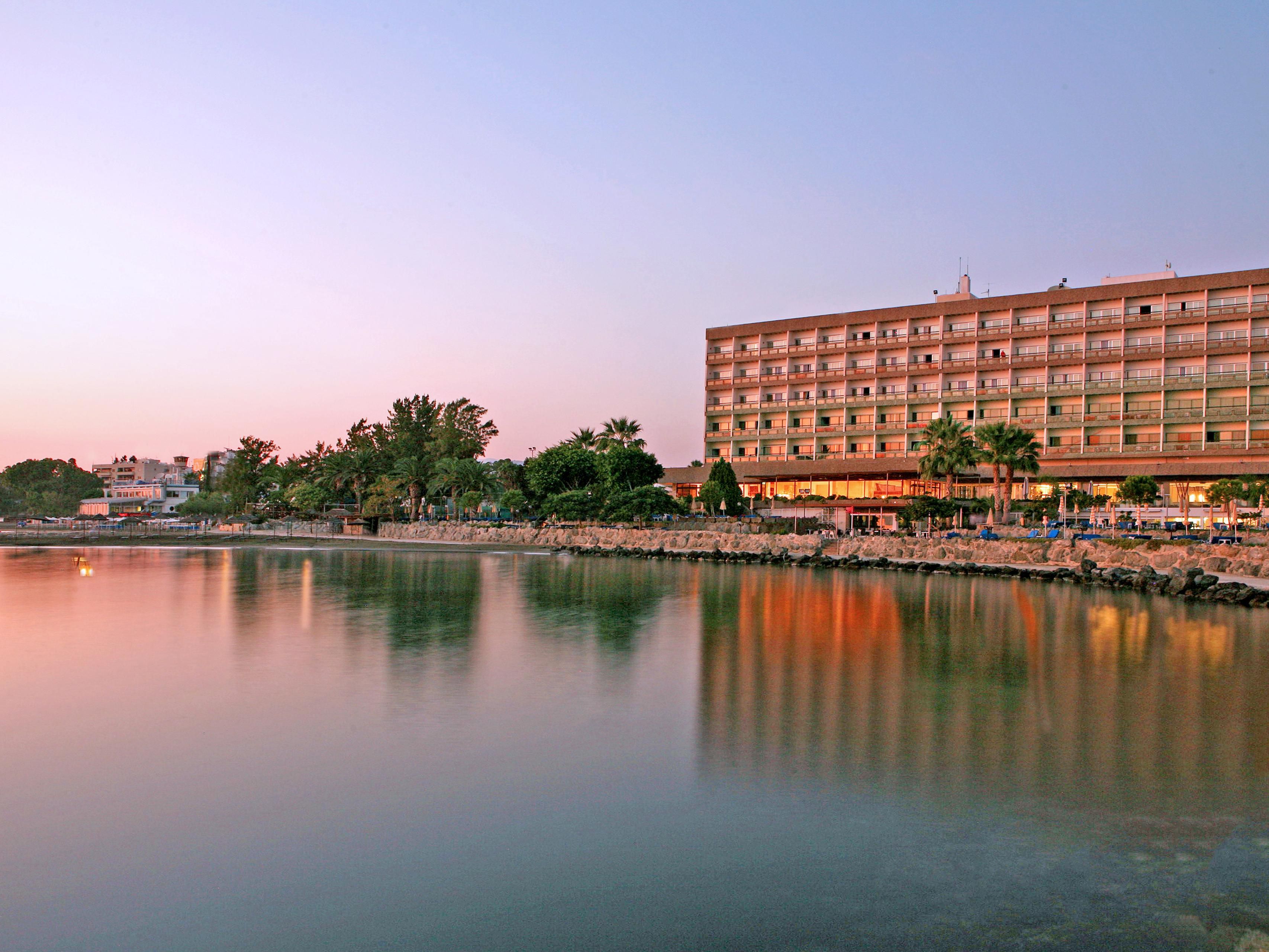 Crowne Plaza Limassol, a business hotel on the beach!