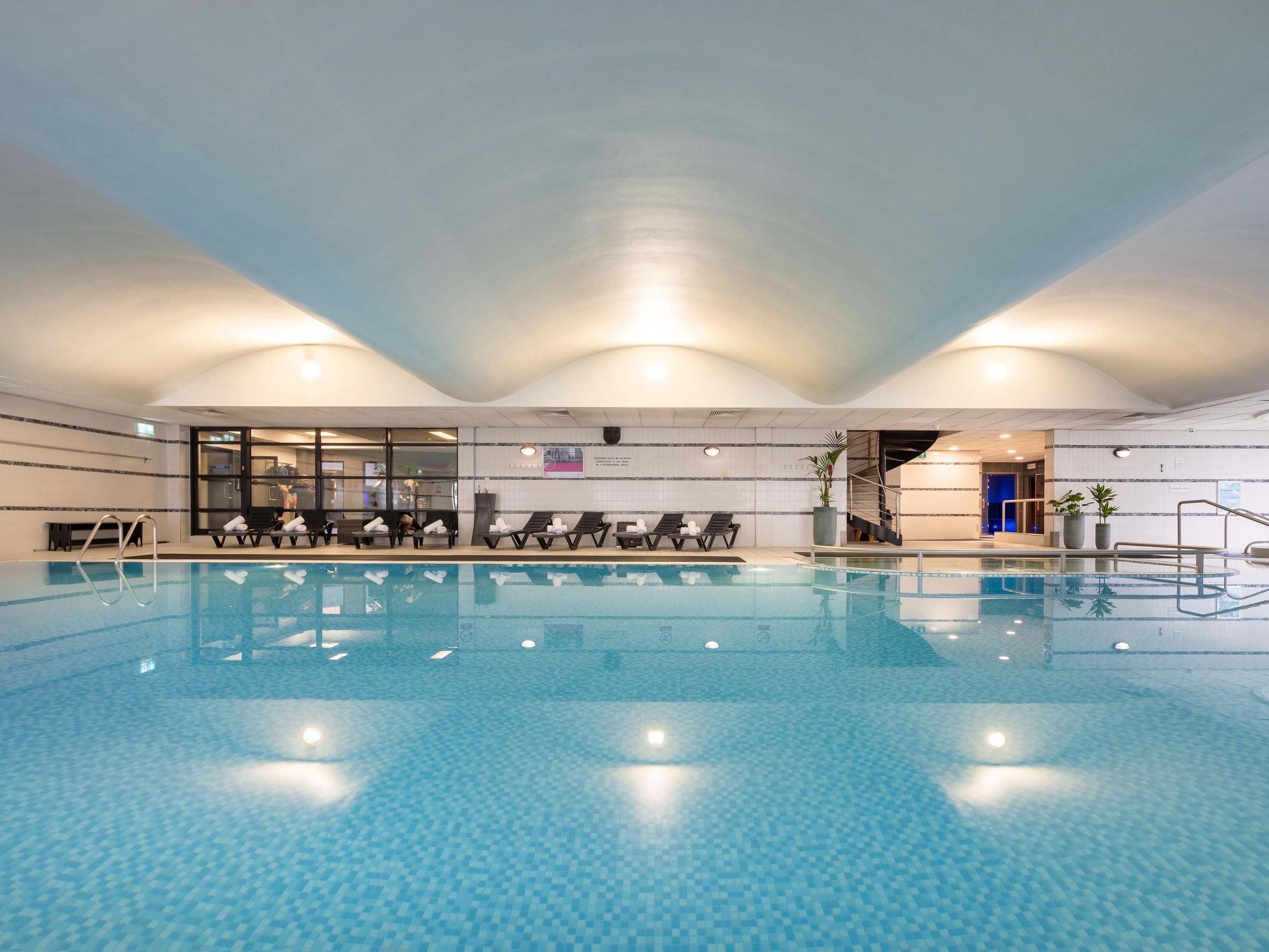 Our gym and pool are open Monday to Friday from 6am to 10pm and Saturday to Sunday 7am to 9pm
With spectacular views across the River Mersey,
Children swim times
Monday to Thursday from 9am to12noon and 2pm to 6pm
Friday from 9am to12noon and 2pm to 8pm
Saturday to Sunday 8am to 7pm