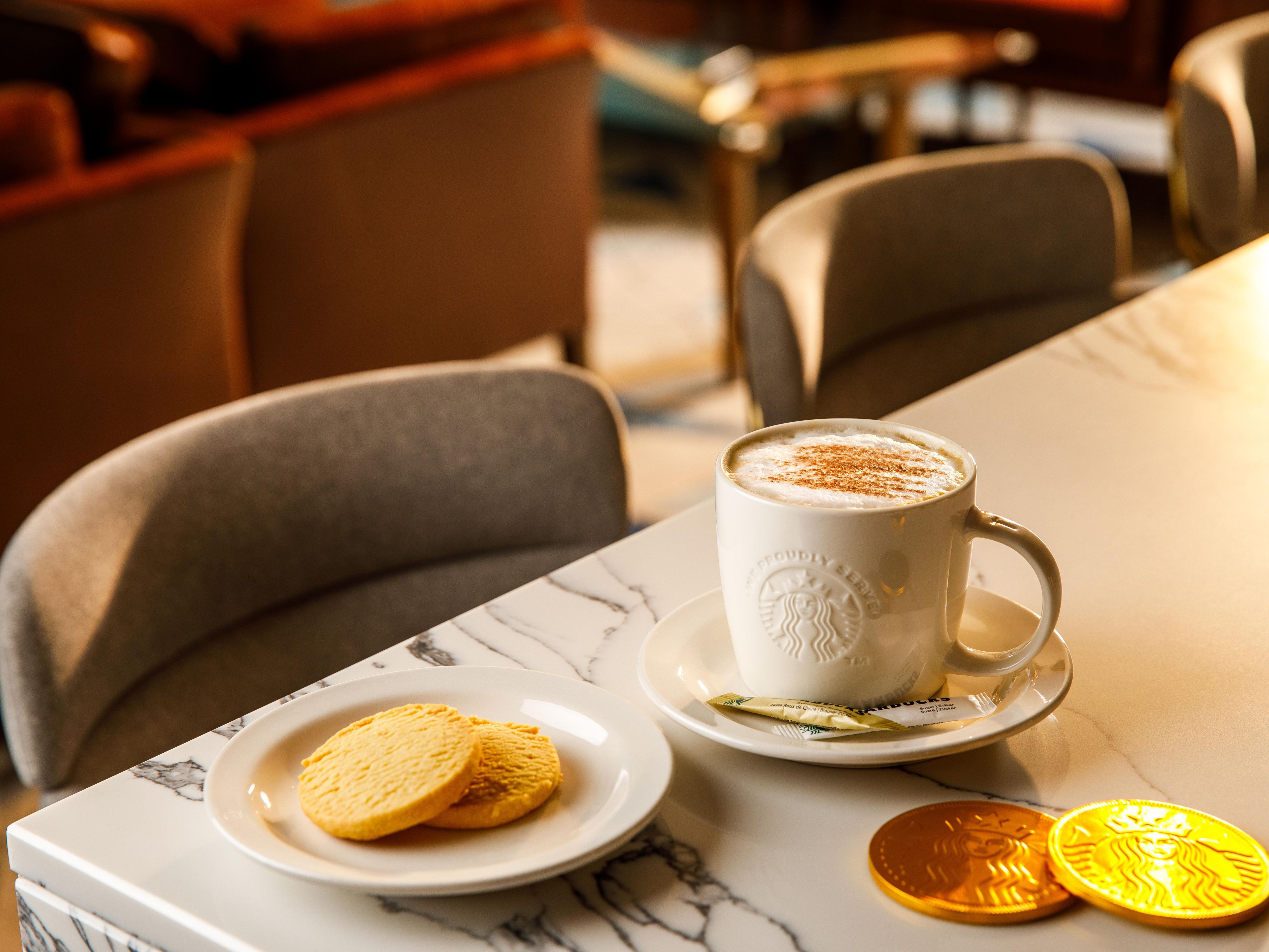 Kickstart your day or recharge on the go with our Grab and Go Starbucks at Crowne Plaza Manchester Airport. Perfect for busy travelers, our Grab and Go Starbucks ensures you never have to compromise on quality or convenience. Swing by, grab your favorite drink, and be on your way in no time.