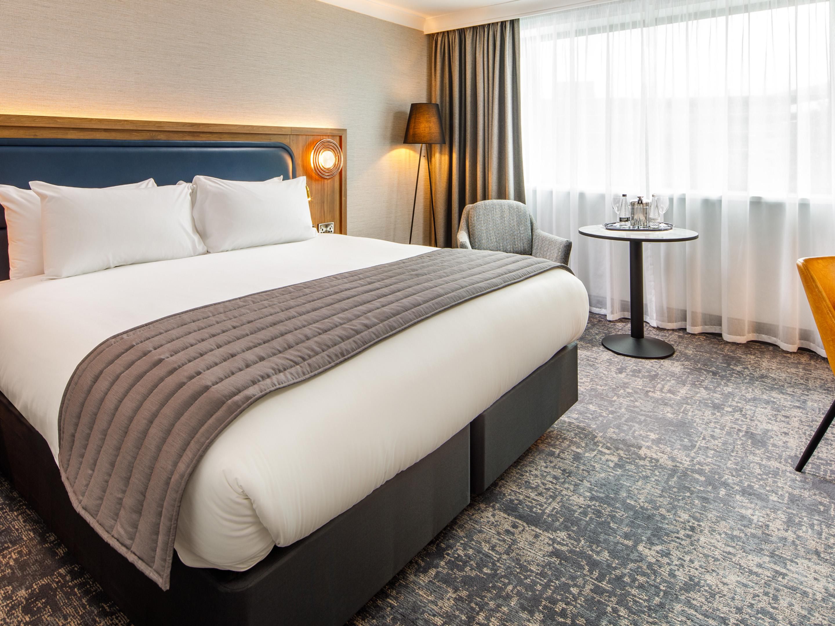 Kick off your holiday in style with a relaxing night at Crowne Plaza Manchester Airport before your flight. Enjoy comfortable accommodations, modern amenities, and our warm hospitality, all just moments from the terminal. Wake up refreshed and ready to travel, knowing you’re only minutes away from your departure gate.