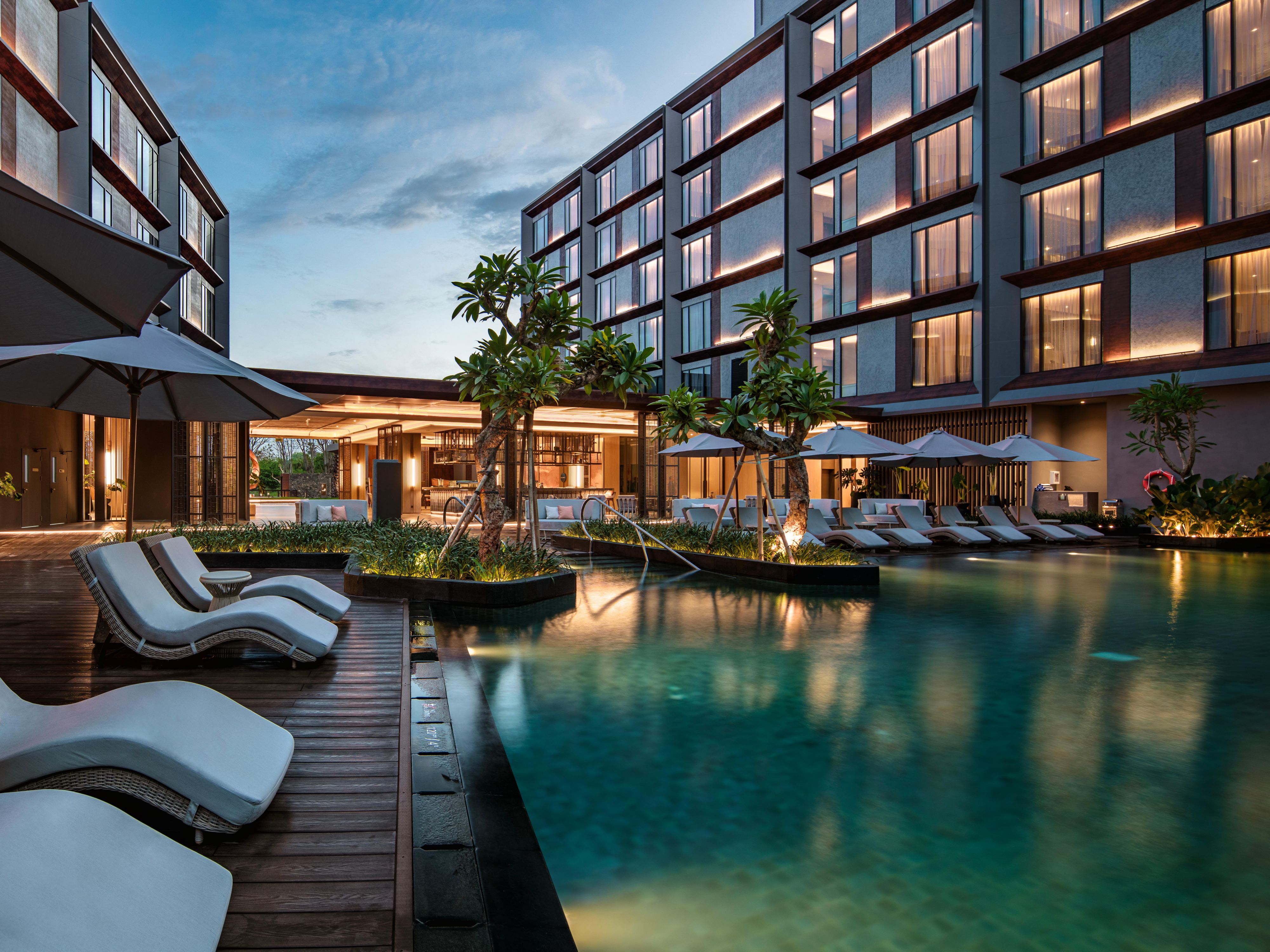 Crowne Plaza Labuan Bajo - Flores