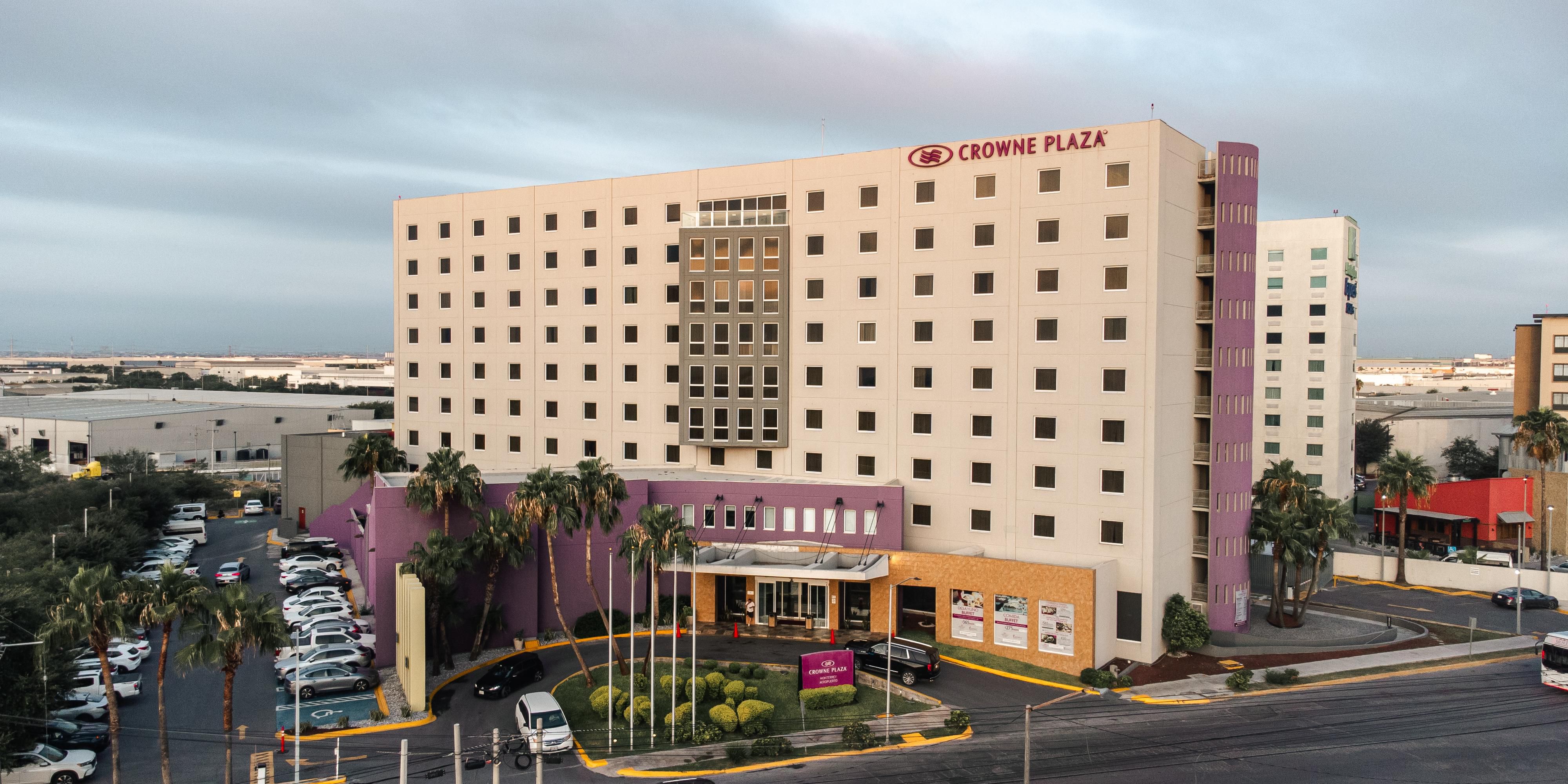 $hotelInfo.mediaDetails.welcomePhotos.primaryPhoto.caption}