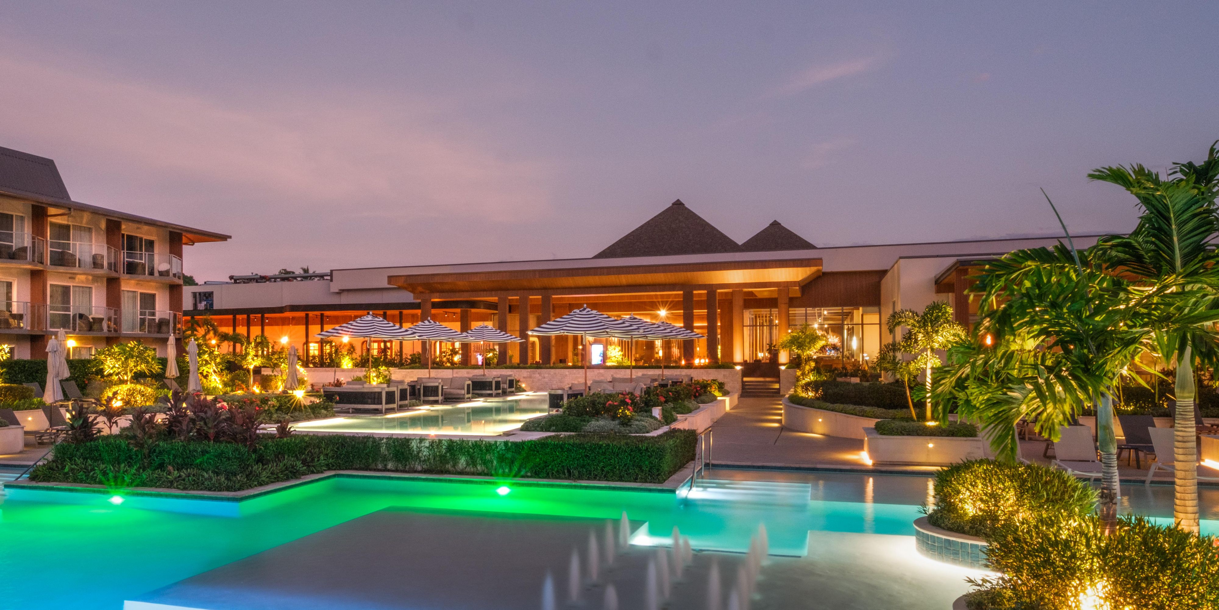 $hotelInfo.mediaDetails.welcomePhotos.primaryPhoto.caption}