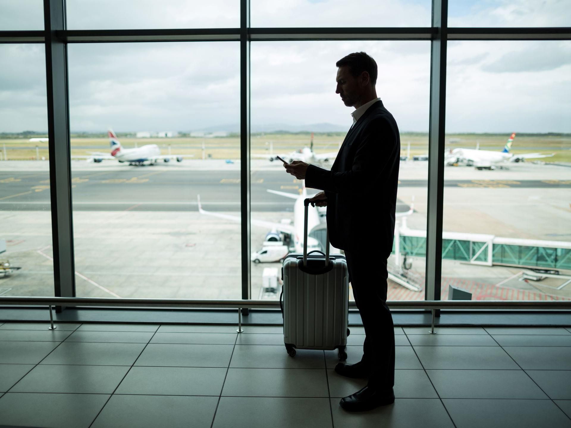 Our dedicated team is available 24 hours a day to assist you with a seamless, stress free experience of booking airport transfers, city excursions, overnight and day use accommodation, and meals.
Contact our Airport Representative at Terminal 1A exit point on the ground floor for assistance.
