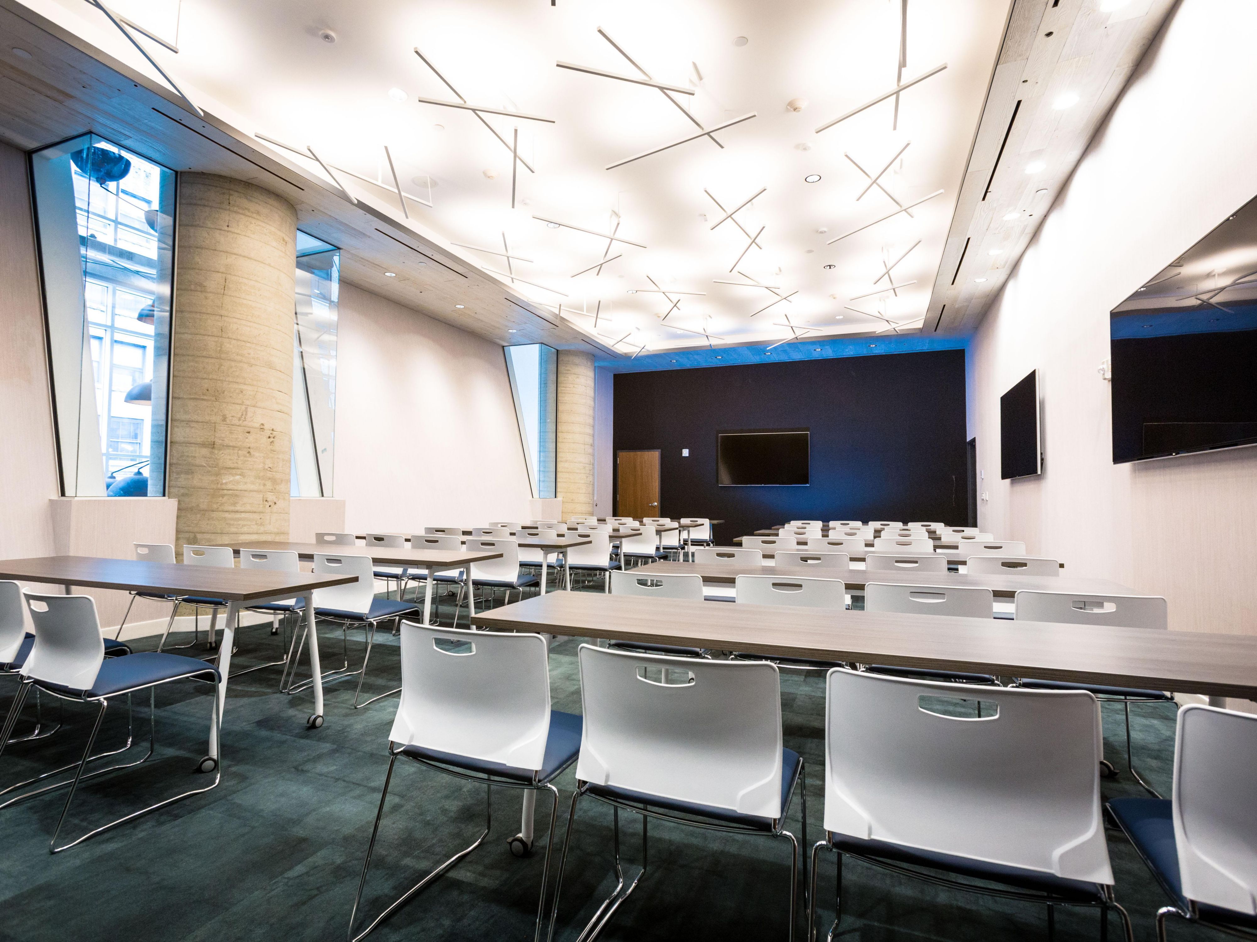 Offering 1,100sqft of flexible meeting space, the Hudson Room can accommodate up to 60 guests in most configurations. High ceilings, natural light, plug and play technology and our dedicated Meeting Director will ensure that your next event exceeds your expectations. Check our offers page for any current promotions and book with us today.