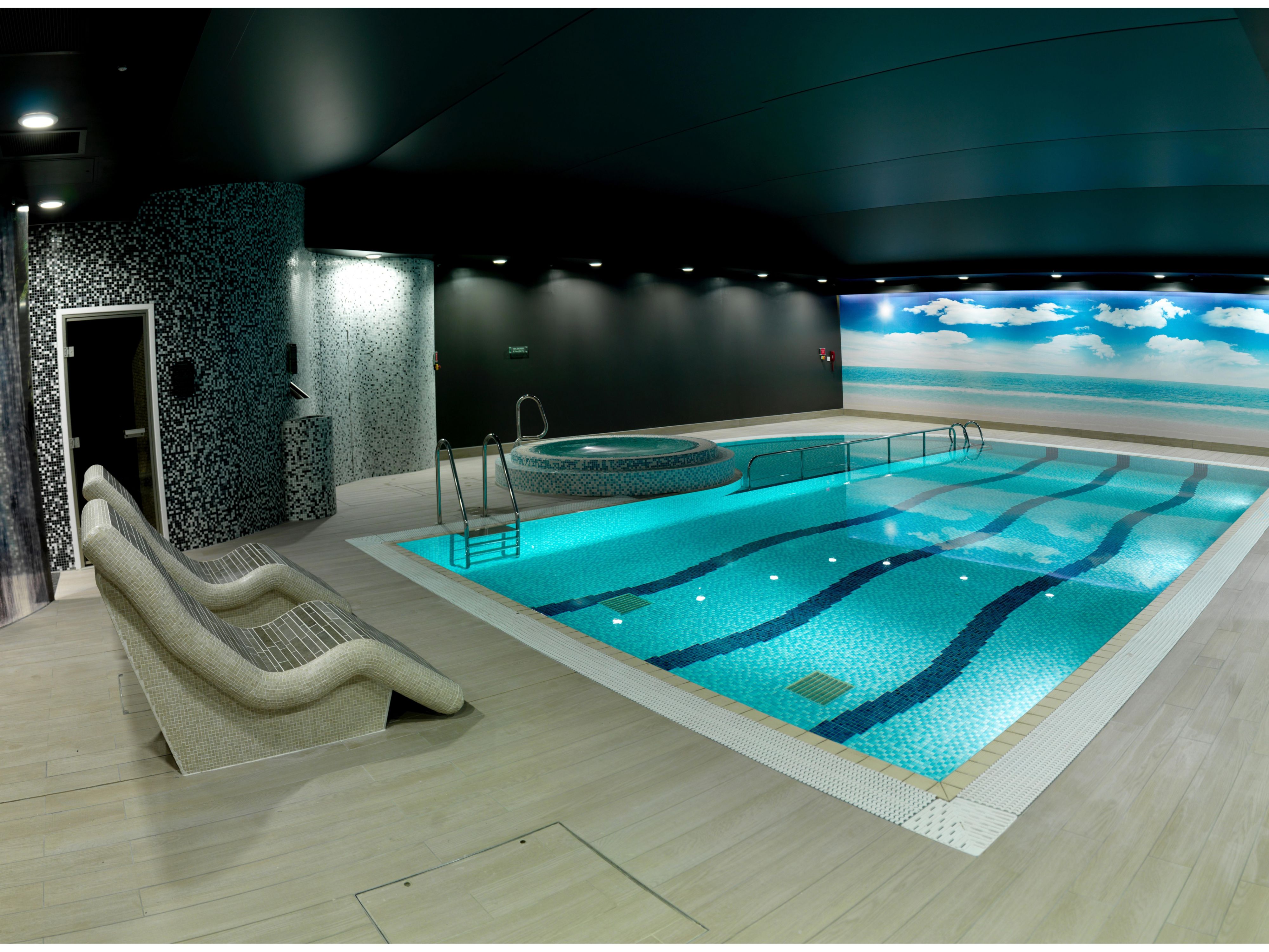 Say goodbye to the stresses and strains of everyday life at Urban Escape Spa. Choose a day spa or make a night of it with one of our tailored-made overnight spa breaks, we have something for everyone. 