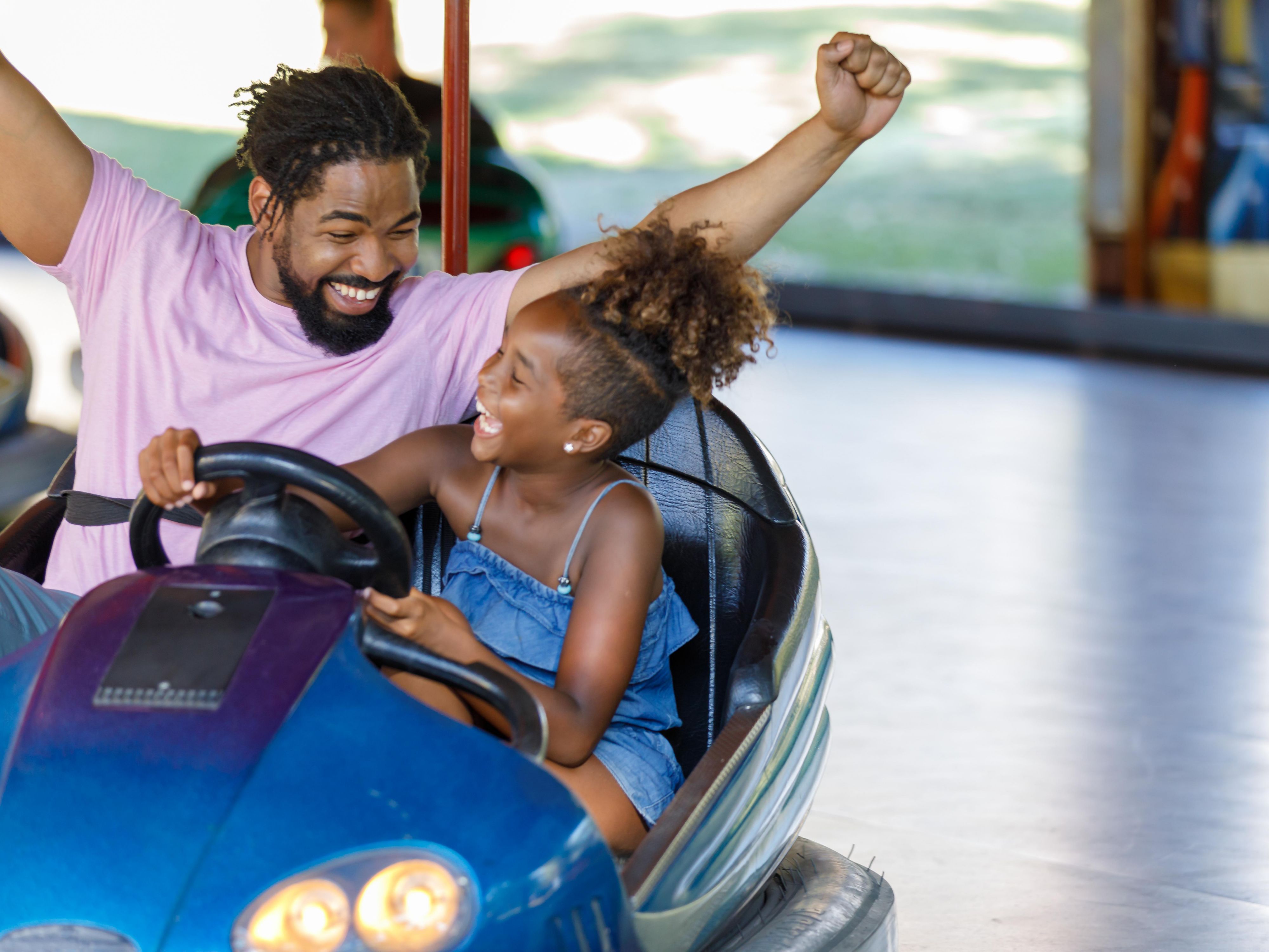 
Located just minutes from Walt Disney® World’s four theme parks and Disney Springs, our hotel is your perfect base for magical adventures. With our theme park shuttle, enjoy easy access to the best attractions and then return to comfort and relaxation after a fun-filled day!
