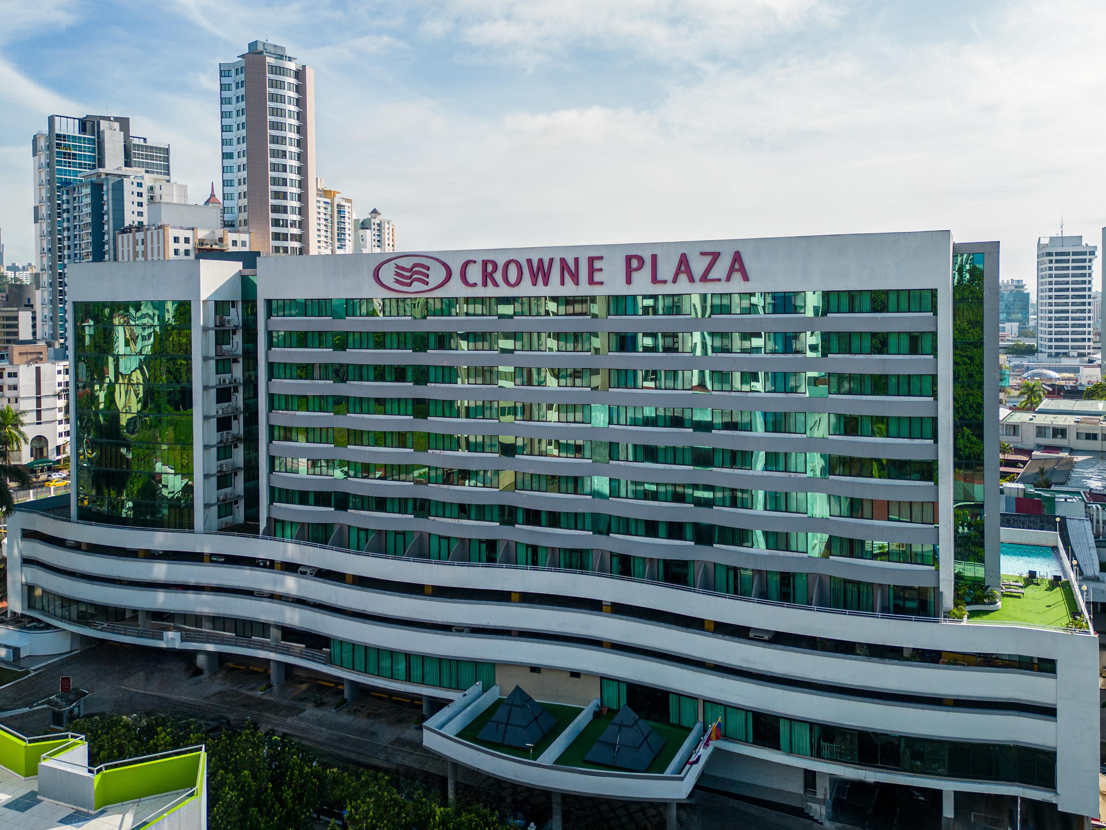 Aerial View of Crowne Plaza Panama