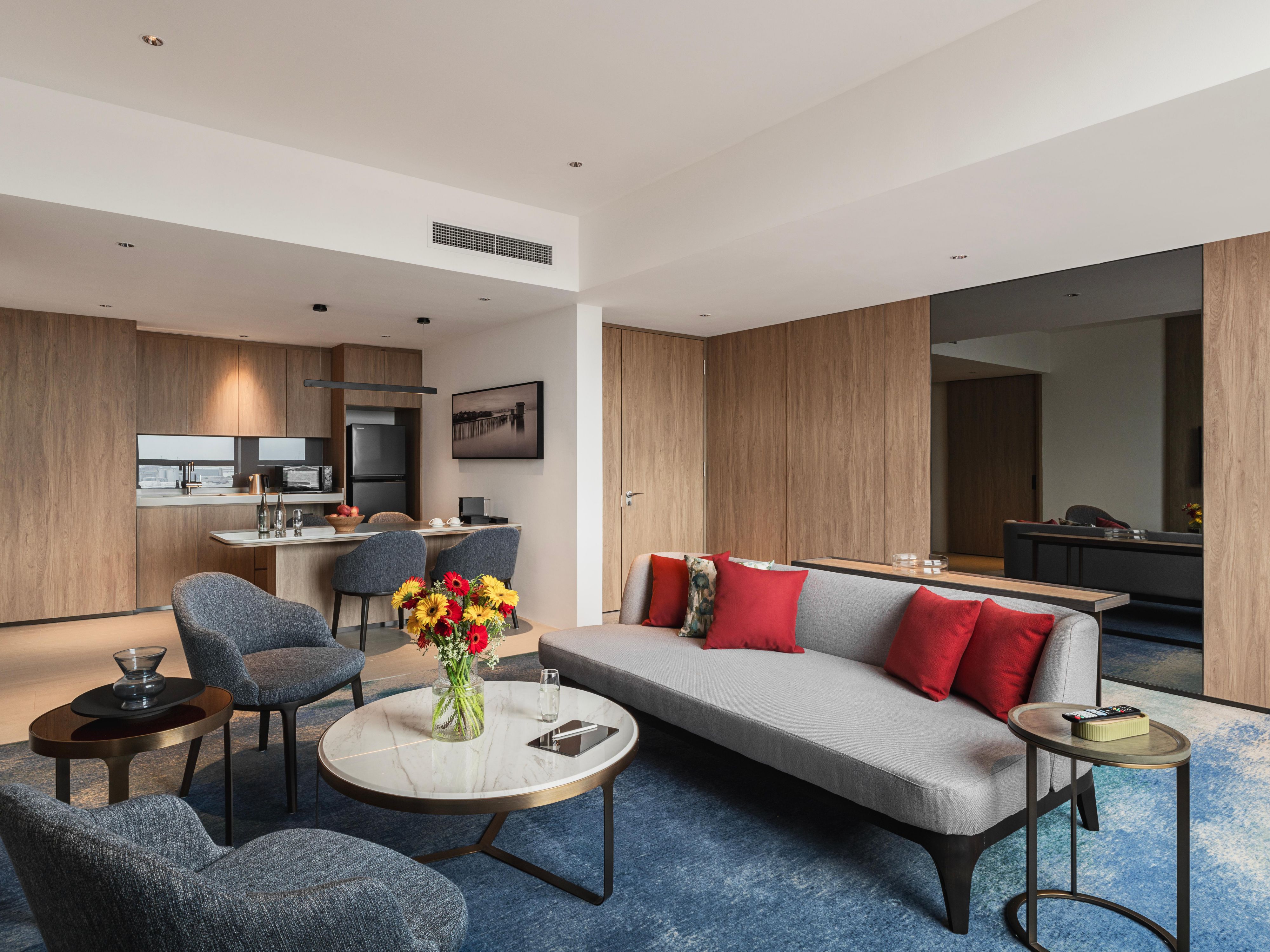 Book your stay with us and indulge in unmatched elegance and relaxation with our thoughtfully designed suites and rooms. Each category offers a unique experience, ensuring ultimate comfort and sophistication.

Wake up to breathtaking sea views, creating the perfect setting for tranquility. The spacious living area is adorned with stylish décor.