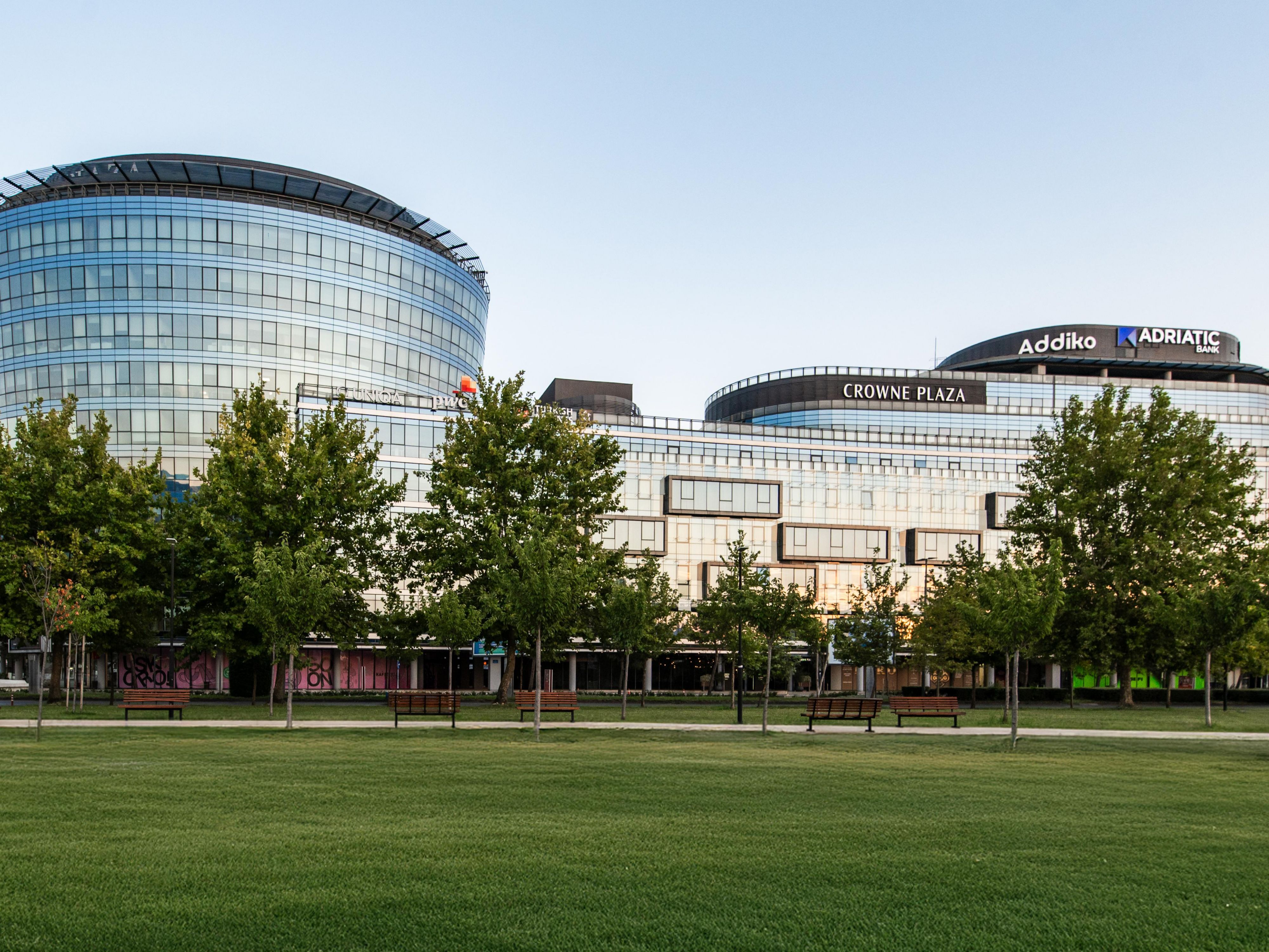 Crowne Plaza Podgorica, modern hotel in Montenegro