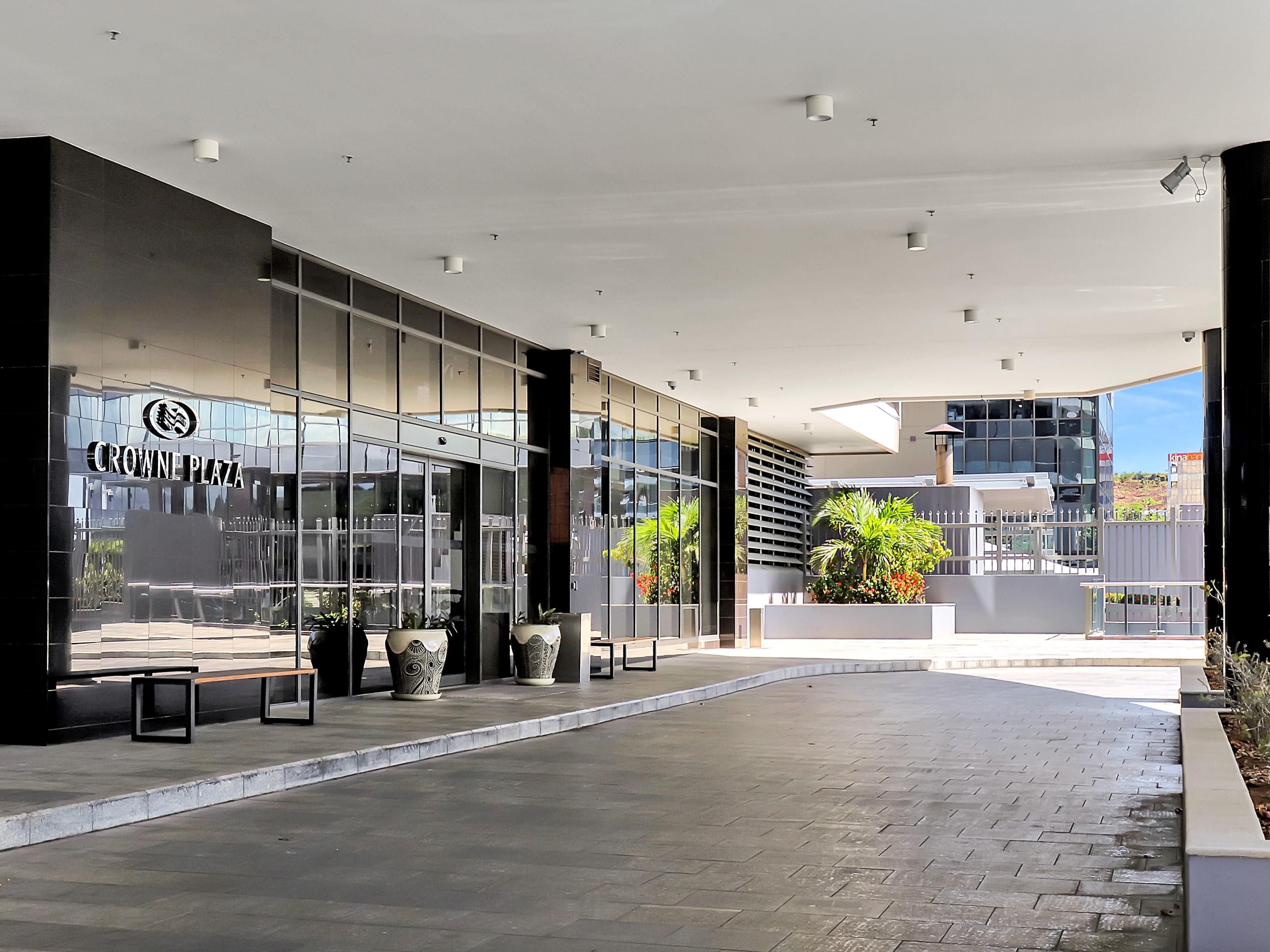 As our valued hotel guest, we offer you a complimentary shuttle service to and from both the International and Domestic terminals at Jackson’s Airport. To ensure a seamless experience, we kindly ask that you provide us with 24 hours' notice in advance for the shuttle service. Call us directly  or email to Reservations.Crowneplazaresidences@ihg.com.