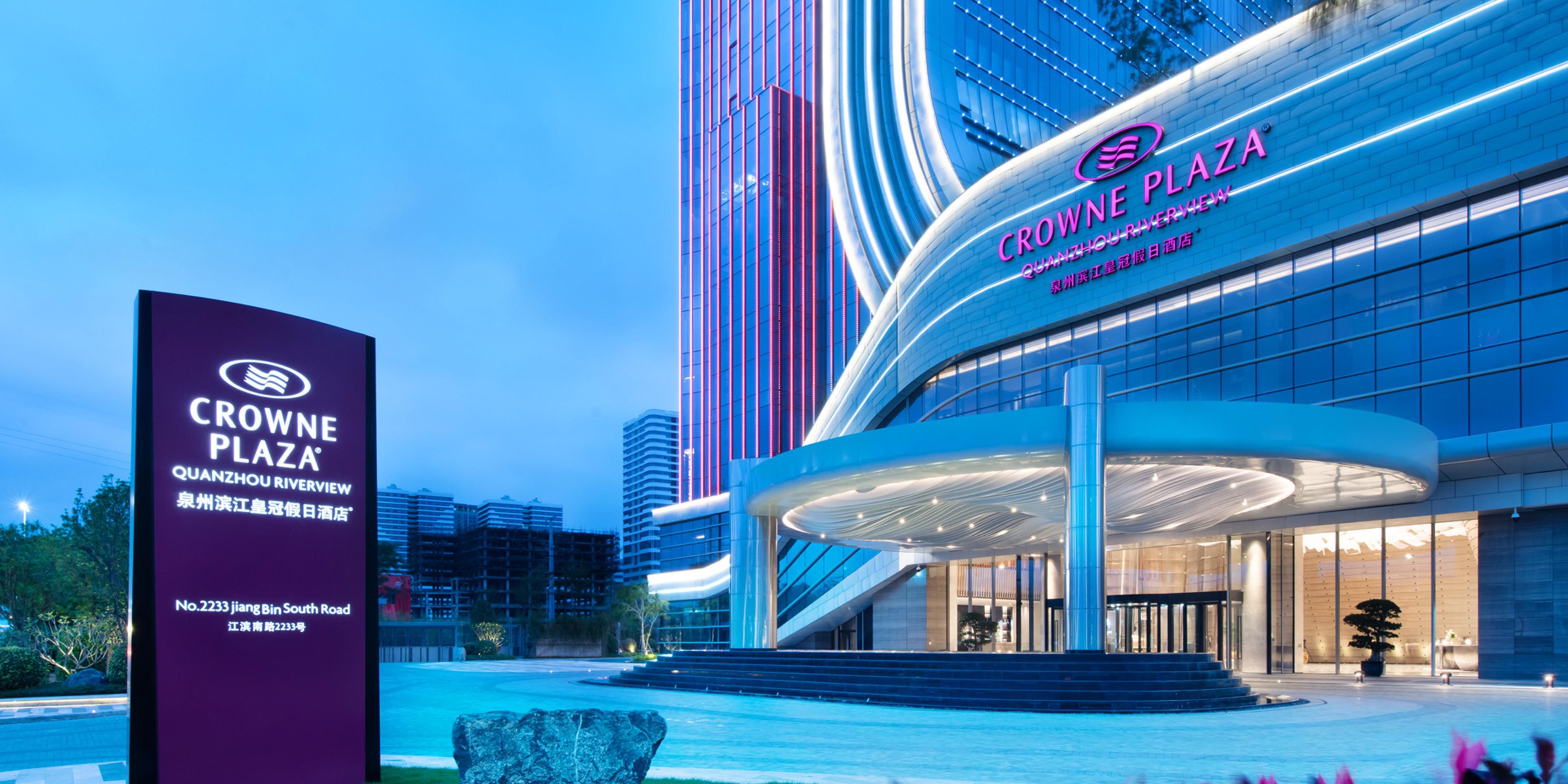 $hotelInfo.mediaDetails.welcomePhotos.primaryPhoto.caption}