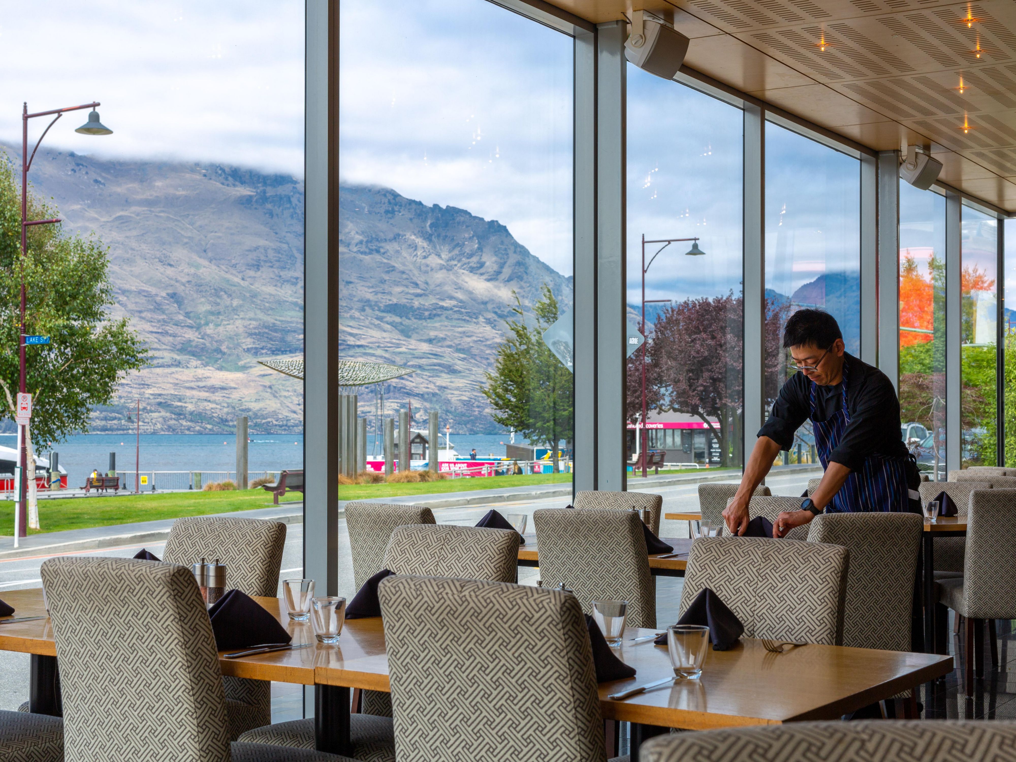 Kids Stay & Eat Free at Crowne Plaza Queenstown. Keep the kids happy as well as your wallet. 

Valid for children under 12yo eating for free with every paying adult. 