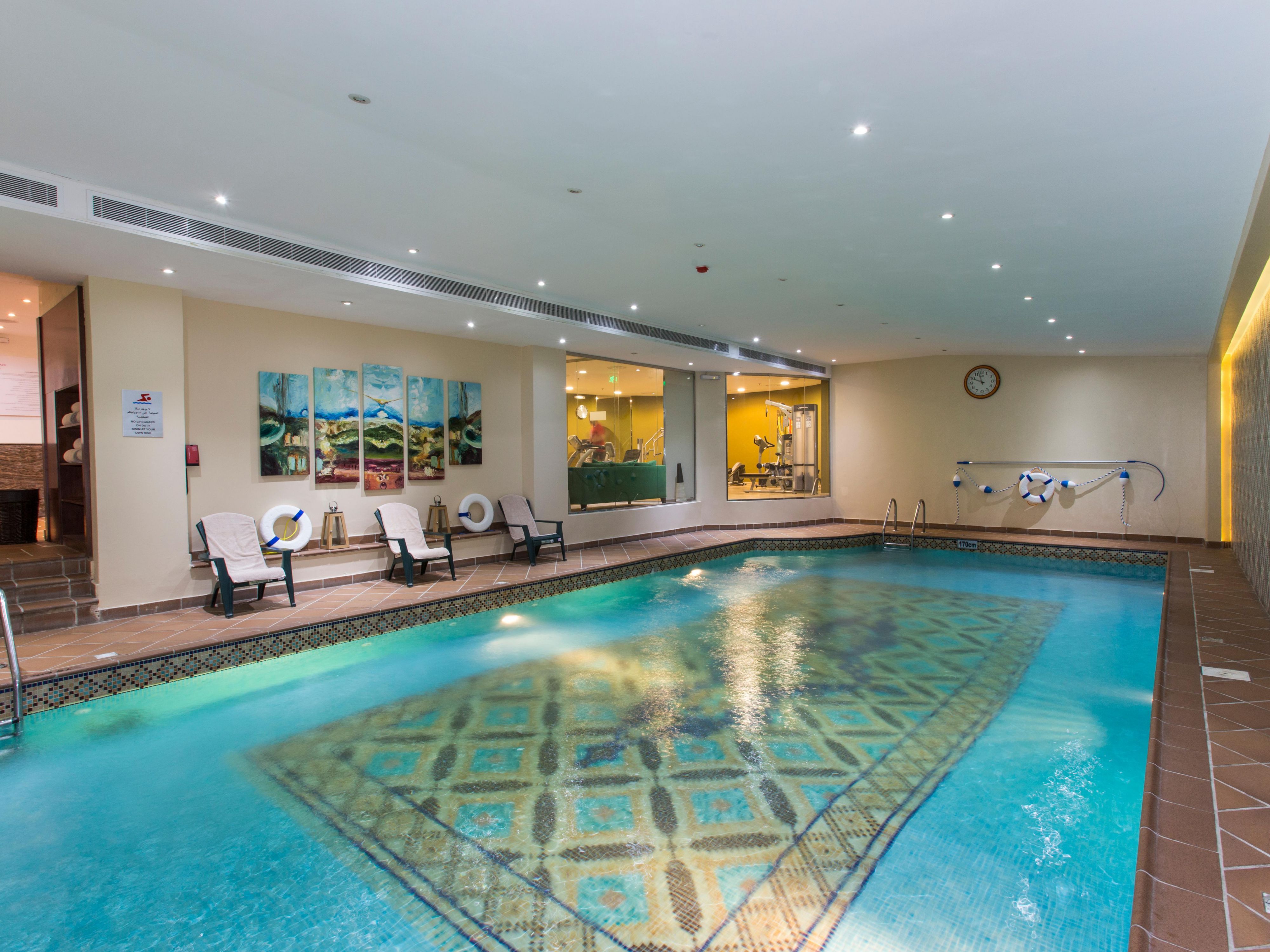 Rest and rejuvenate in your free time at our indoor swimming pool, sauna and steam.