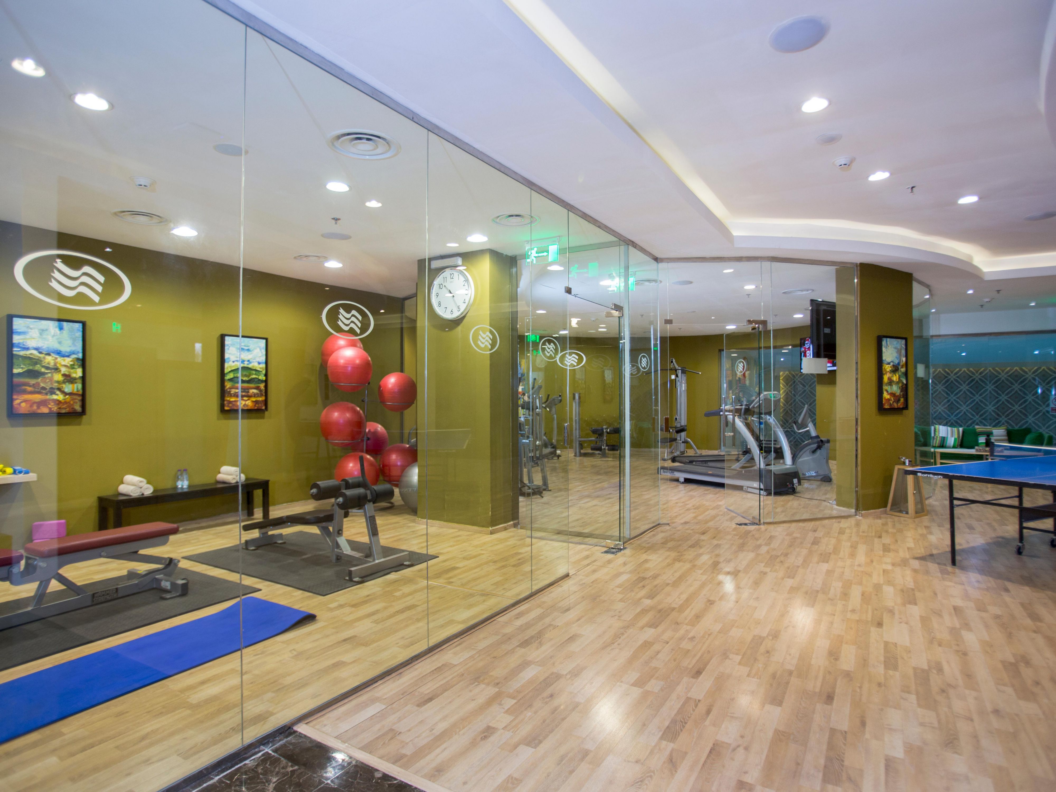 Hurry up and sign up now for our summer special membership offer and enjoy our indoor pool, sauna, steam and discount for our massage treatments.