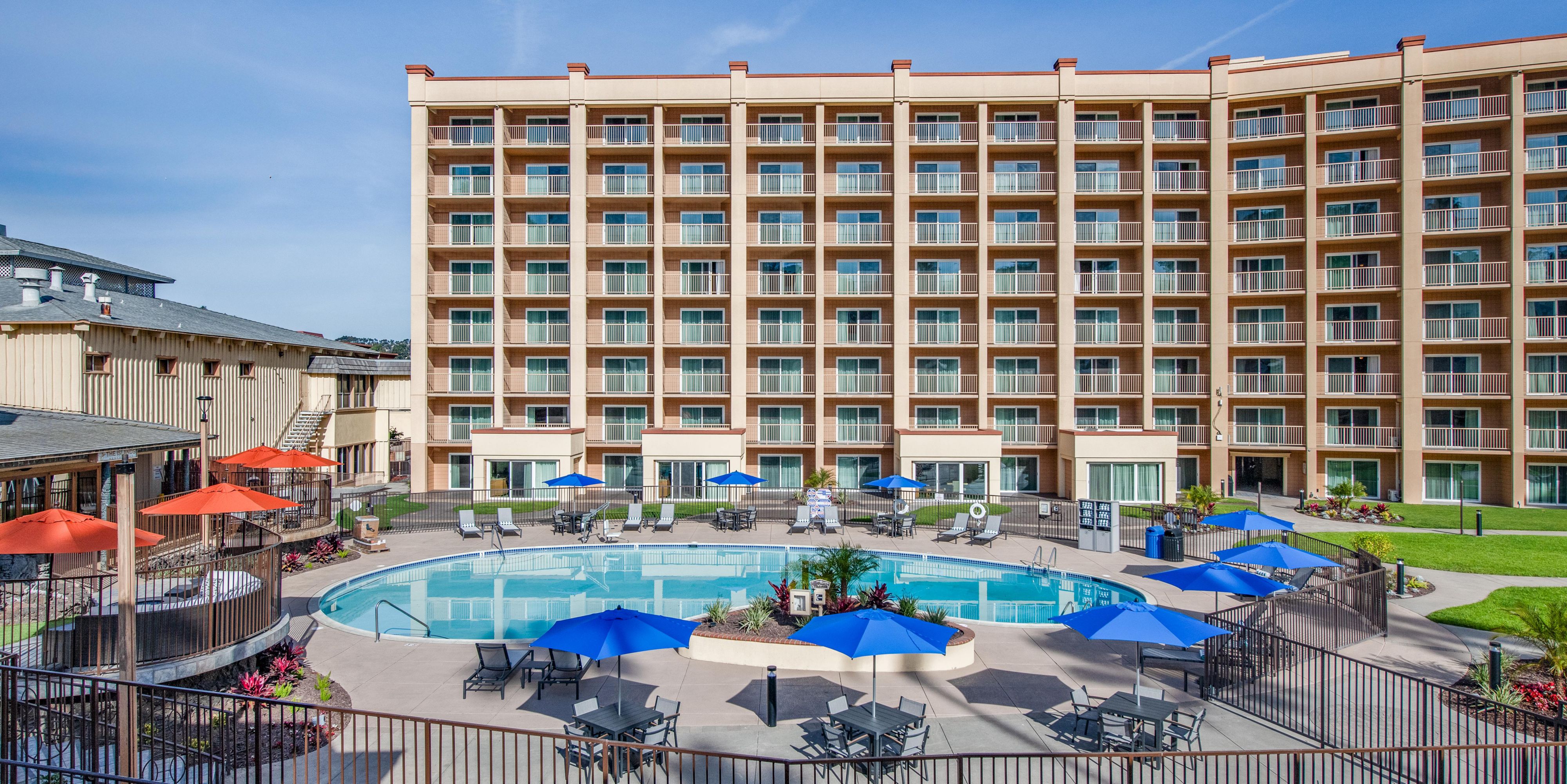 $hotelInfo.mediaDetails.welcomePhotos.primaryPhoto.caption}