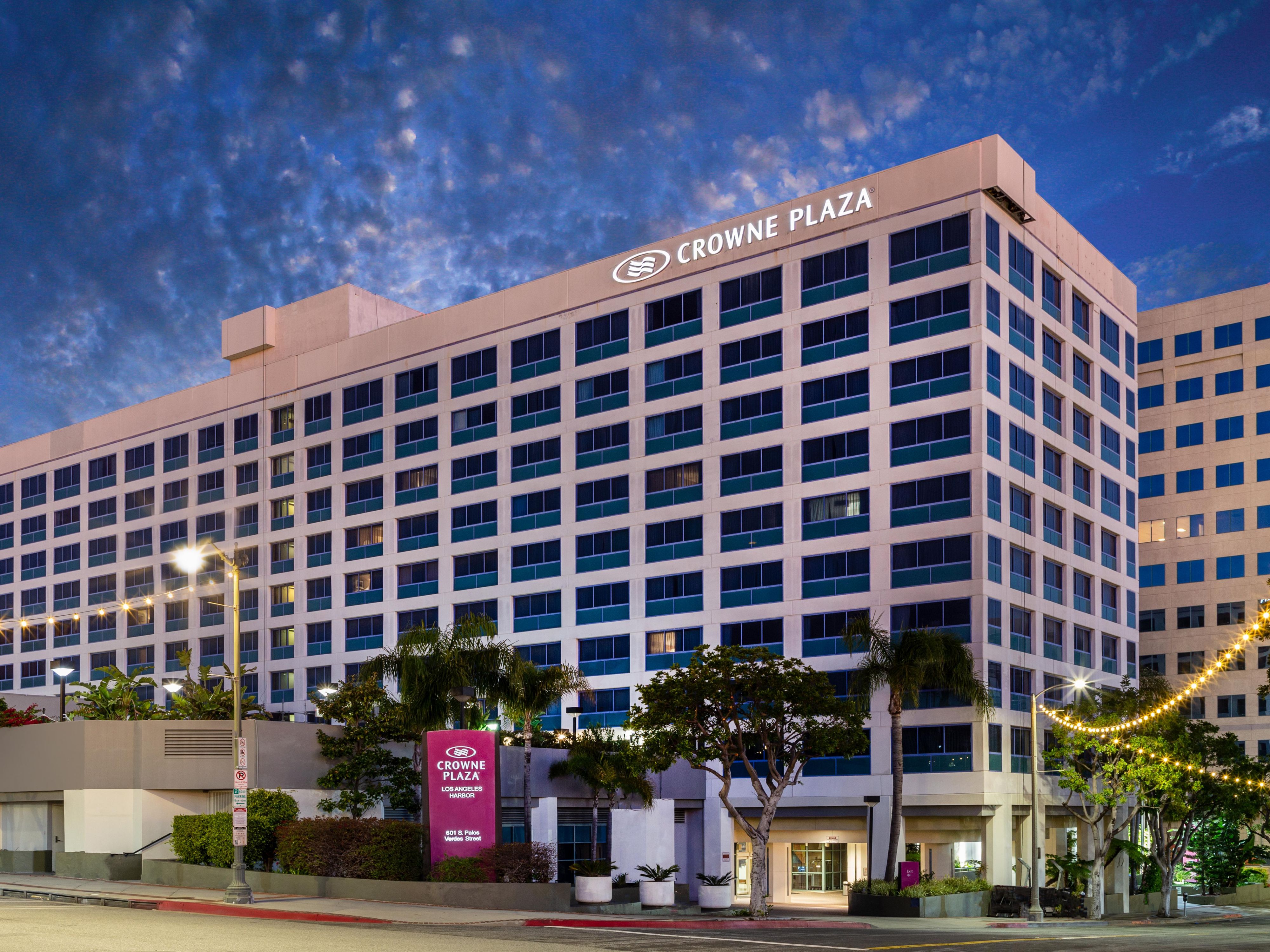 Welcome to the Crowne Plaza LA Harbor Hotel/San Pedro/Port of LA