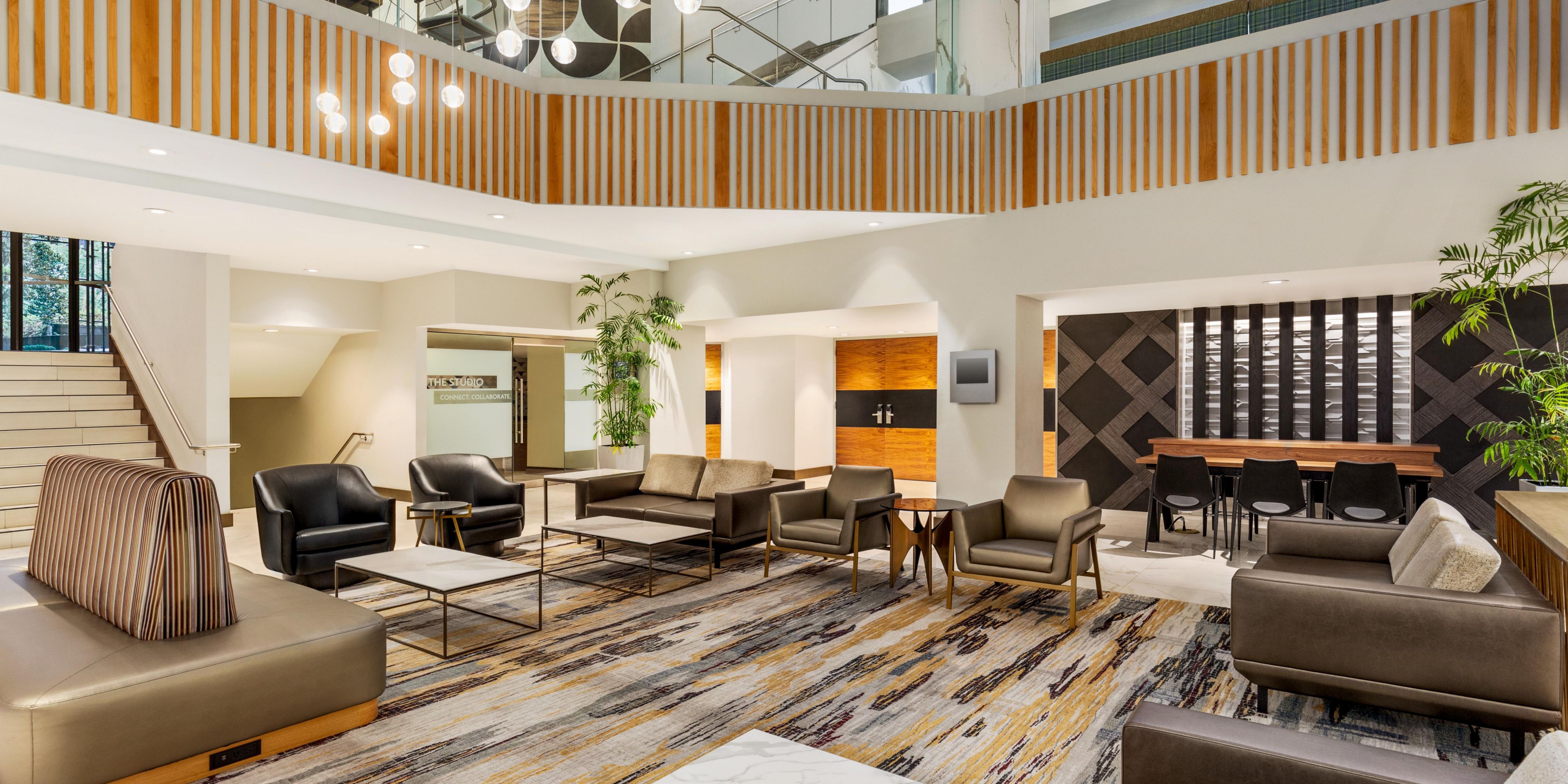 $hotelInfo.mediaDetails.welcomePhotos.primaryPhoto.caption}