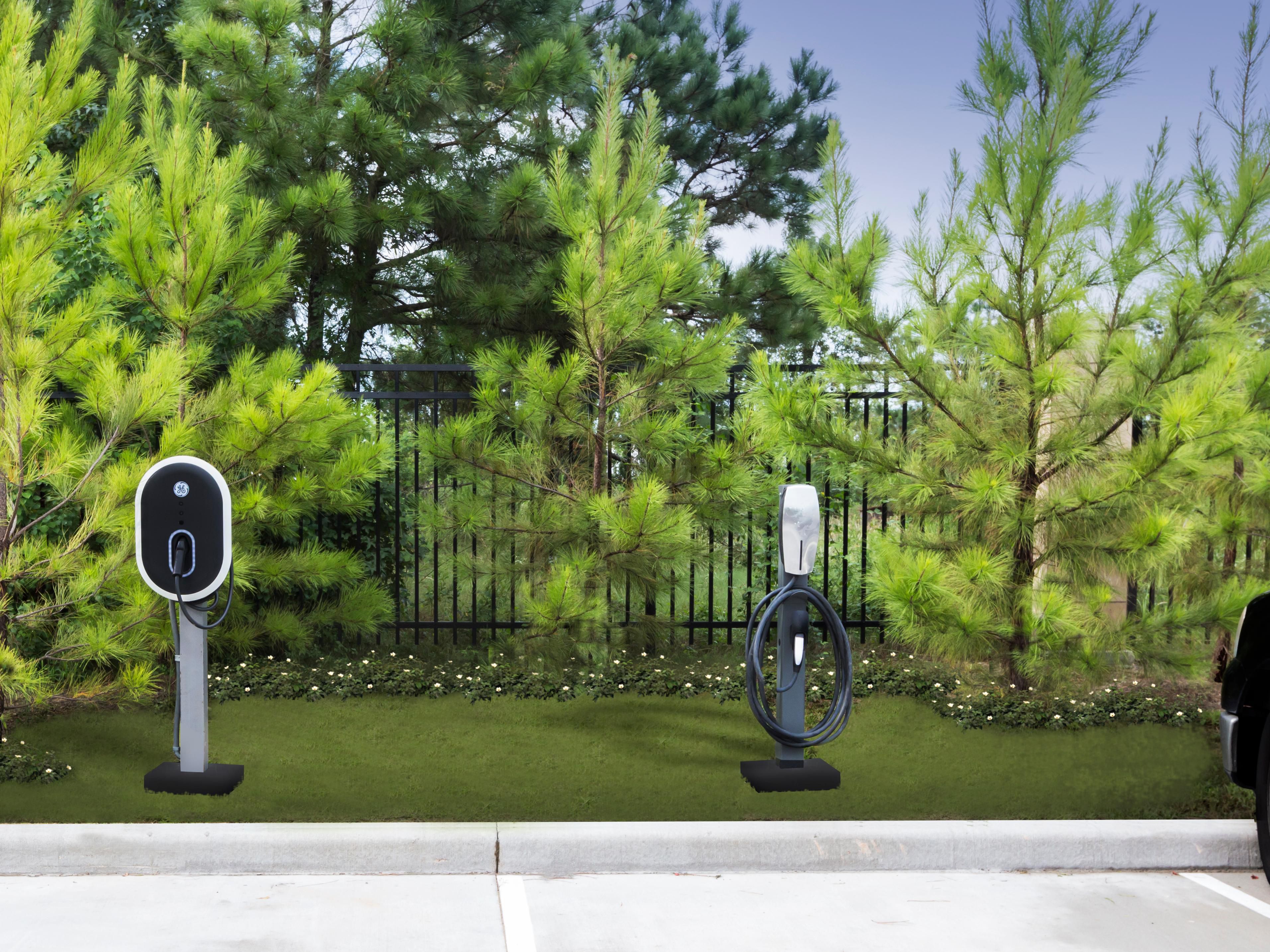 At Crowne Plaza Shenandoah - The Woodlands Area, our complimentary self-parking ensures easy access and convenience. Plus, take advantage of our complimentary local area shuttle for seamless transportation to nearby destinations, including Market Street, The Woodlands Mall, and Hughes Landing. Explore the best of The Woodlands with ease.