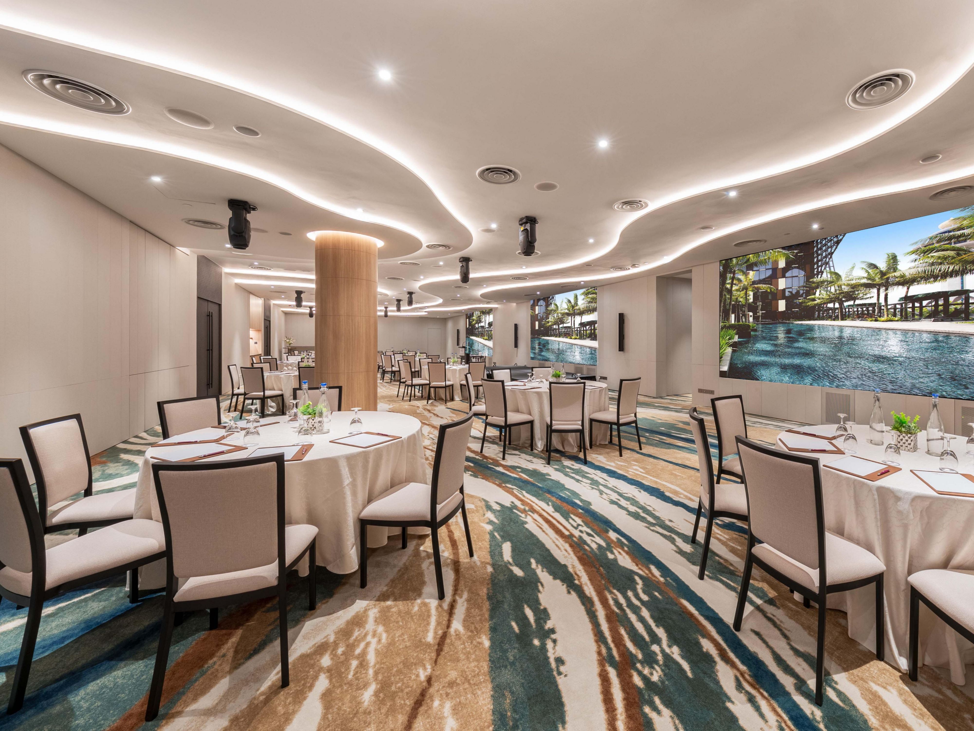 Elevate your next meeting or event into an exceptional experience when you host at Crowne Plaza Changi Airport, named the World's Best Airport. Enjoy our suite of exclusive benefits that will surely make your event an unforgettable one. Plus, earn IHG Business Rewards points every time you book a corporate meeting or event with us.