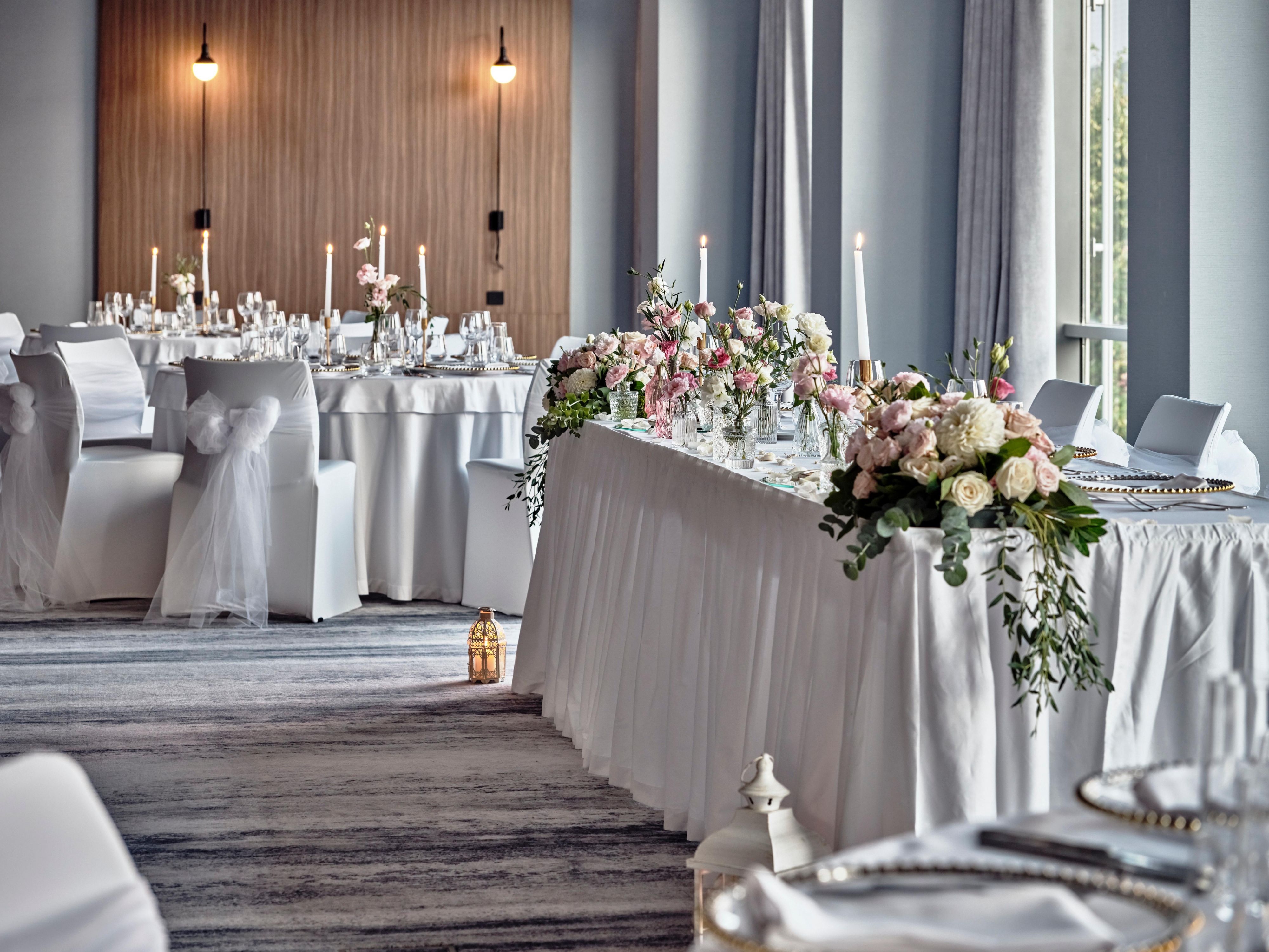 We believe that your wedding is a truly special occasion that deserves nothing short of brilliance. Our team of experienced event planners will work closely with you to create a bespoke wedding day that perfectly captures your vision.