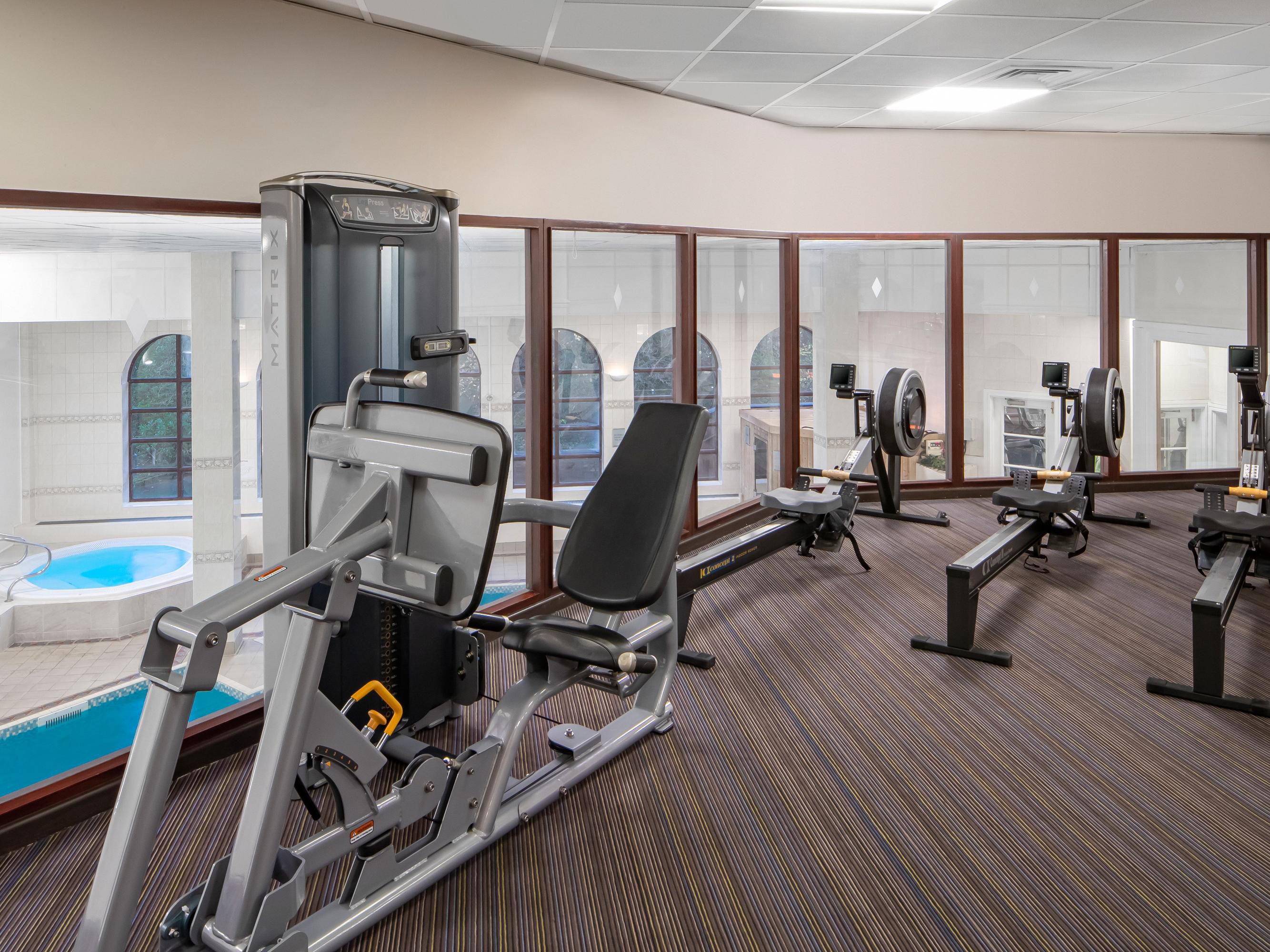 Maintaining a health and wellness routine is important, so, whether you’re looking to stay on top of your fitness, or relax and unwind after a long day, The Club has all that you need. Our fully equipped gym, heated indoor pool, sauna and steam room are open to hotel guests and monthly memberships are available. Get your day pass to give us a try.