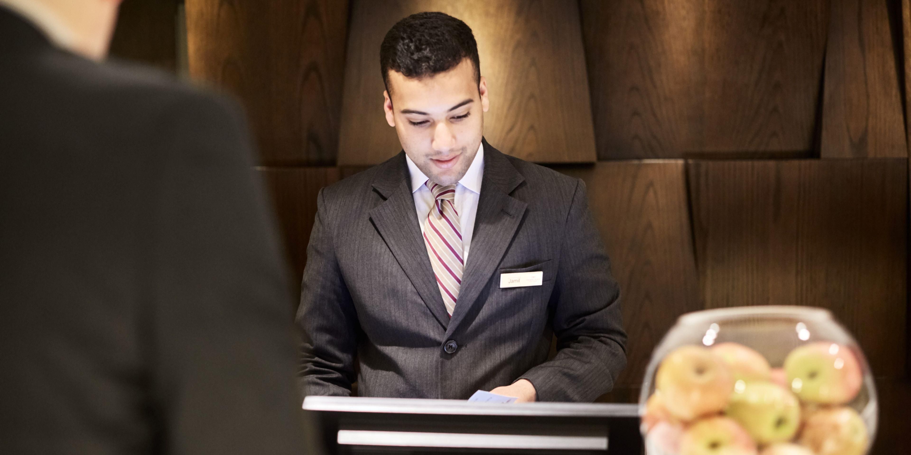 $hotelInfo.mediaDetails.welcomePhotos.primaryPhoto.caption}