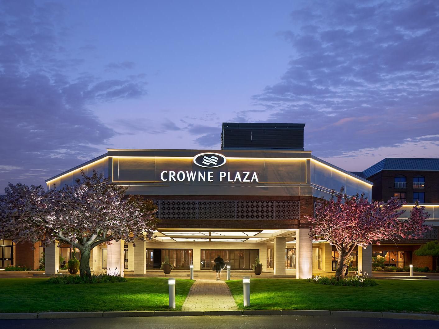 Welcome to the Crowne Plaza Providence-Warwick in RI!