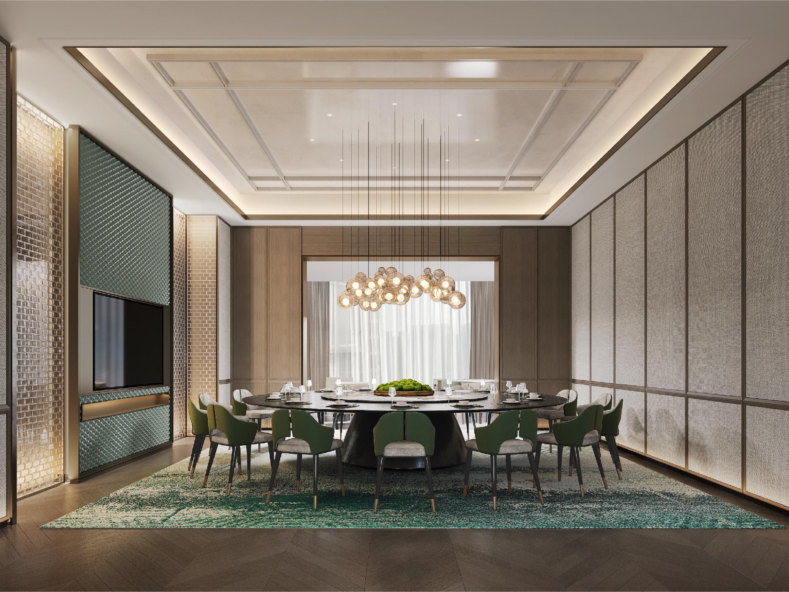 于优雅环境中品尝汲取本地灵感的淮扬菜肴与时令河鲜，设有私密包间，每一道季节特色菜均体现兴化独有的饮食文化传承。