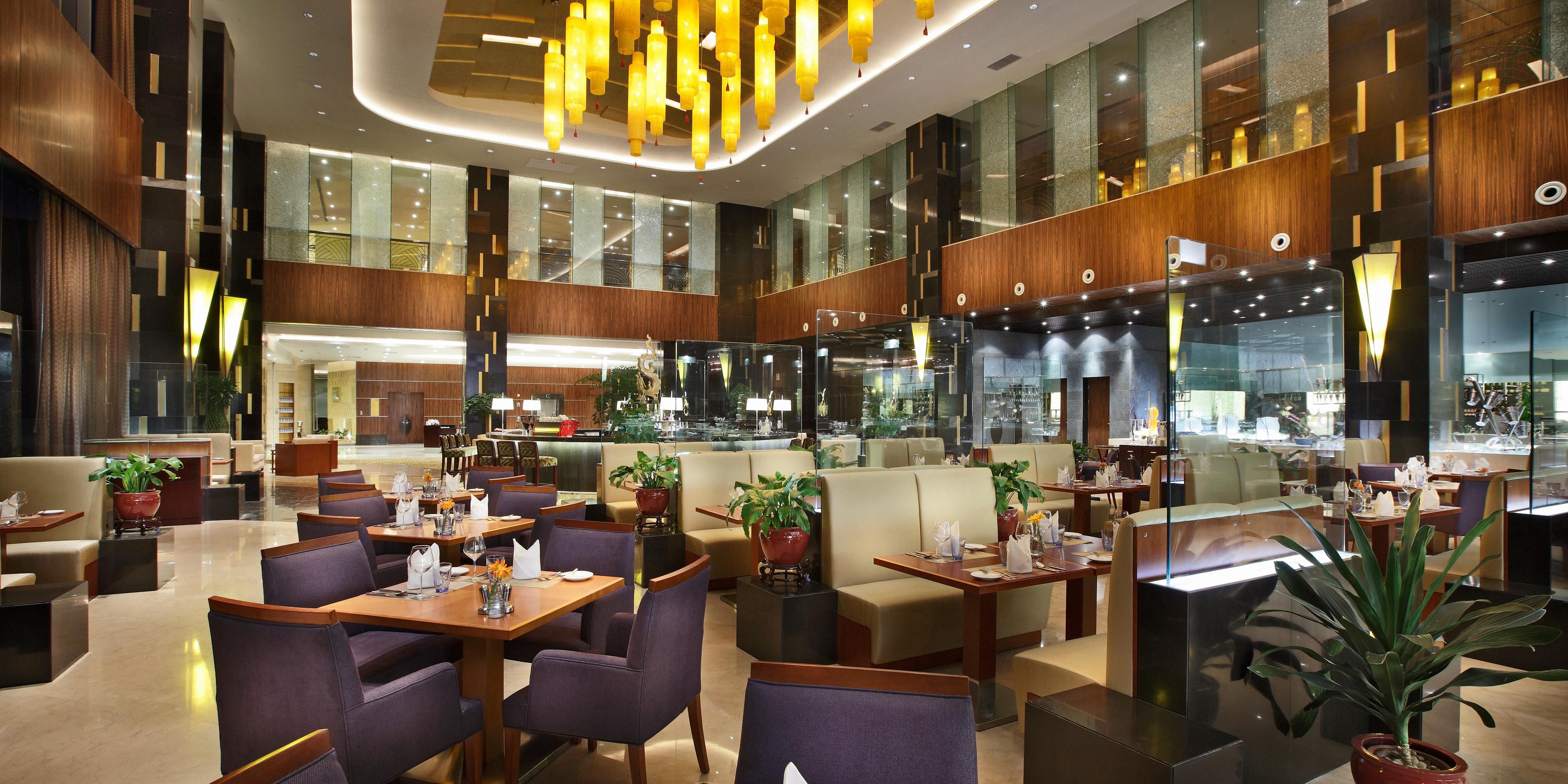 烟台附近的餐厅 — crowne plaza