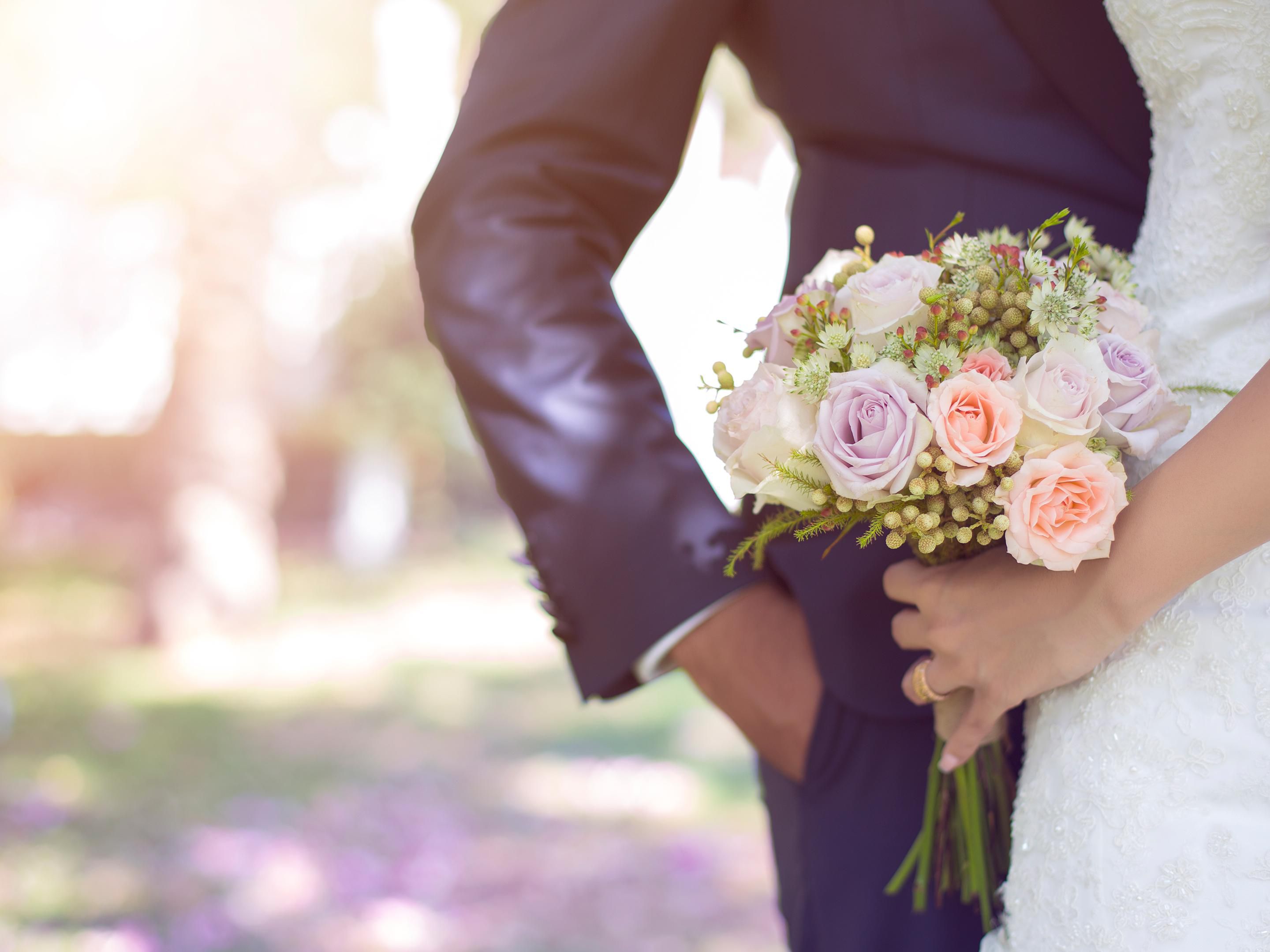 Whether an elegant wedding table or a roaring party, a birthday, anniversary, family celebration, or Christmas party, the Crowne Plaza Zurich with its all- inclusive packages guarantees unforgettable experiences with full budget control for up to 350 people.