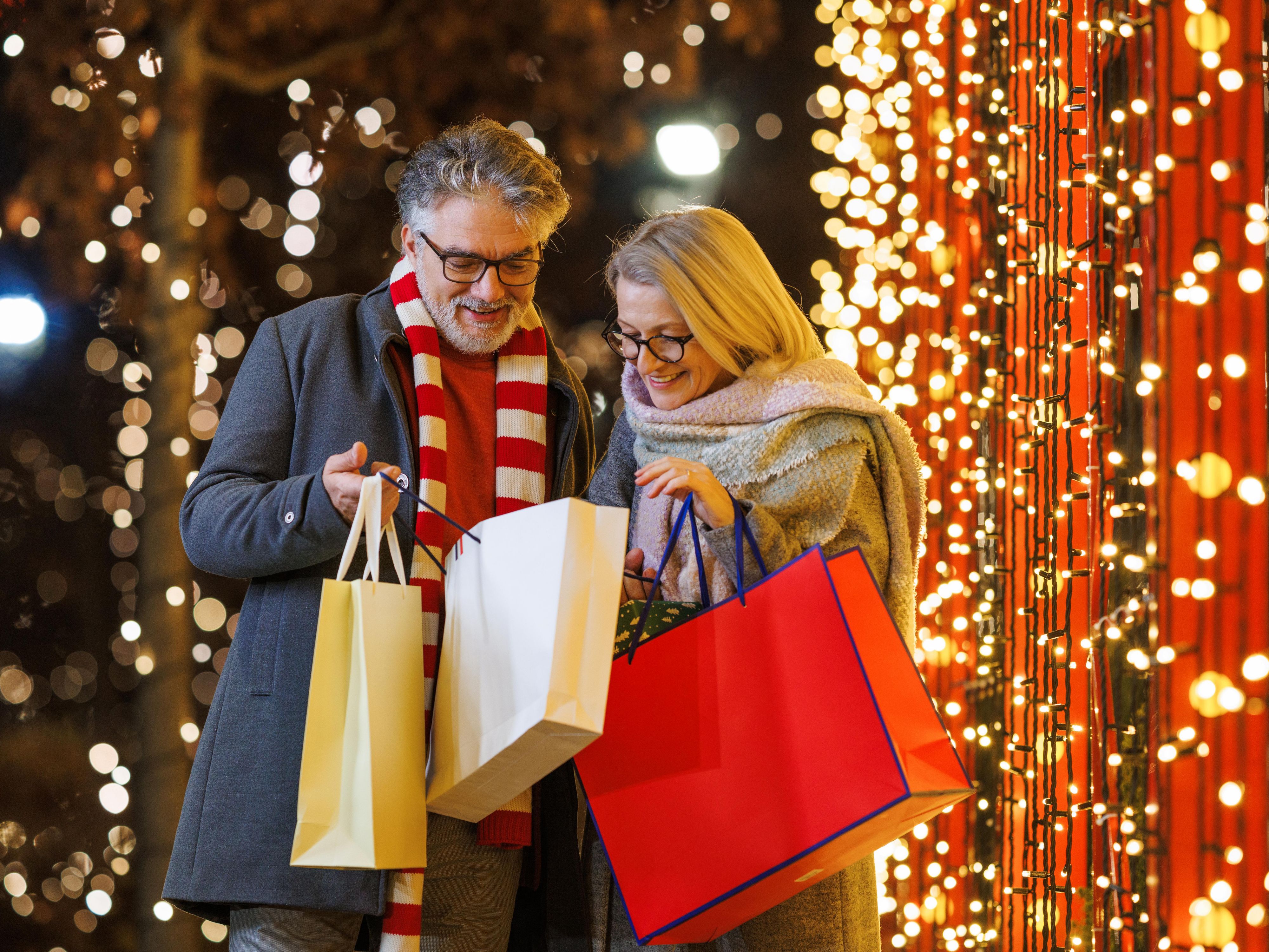 This holiday season, make our Alpharetta hotel your home away from home. Nestled near Avalon’s vibrant shops, dining, and festive events, it’s the perfect place to unwind after family gatherings while enjoying the charm and comfort that make holiday visits feel effortless.