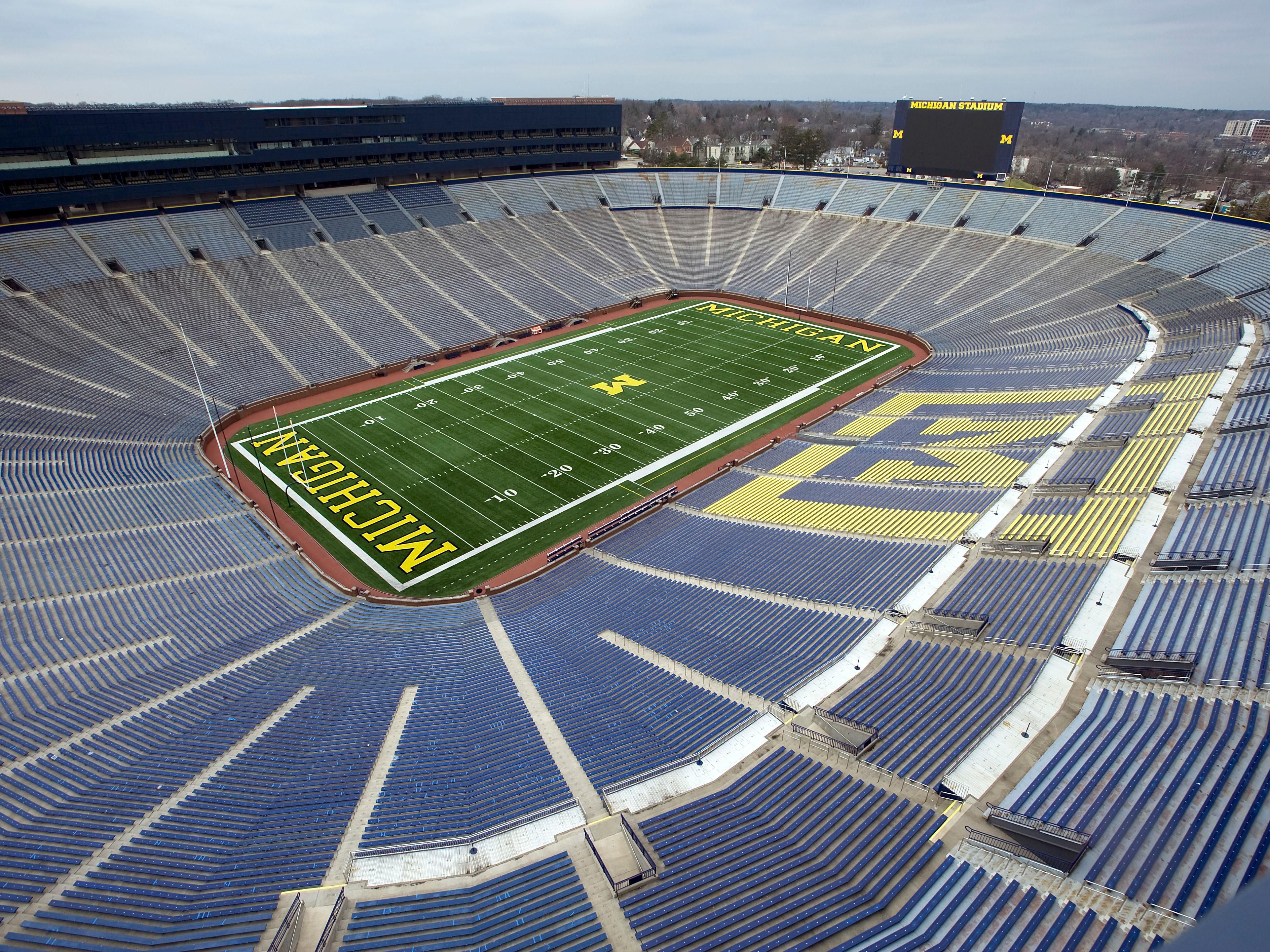 Elevate your visit to Ann Arbor with our exclusive UM Tour Package at EVEN Hotel! Immerse yourself in a wellness-focused experience while enjoying 10K IHG One Rewards Points and a complimentary coffee drink for two. Whether you're exploring the vibrant campus or the charming local area, our thoughtfully designed rooms provide the perfect retreat.