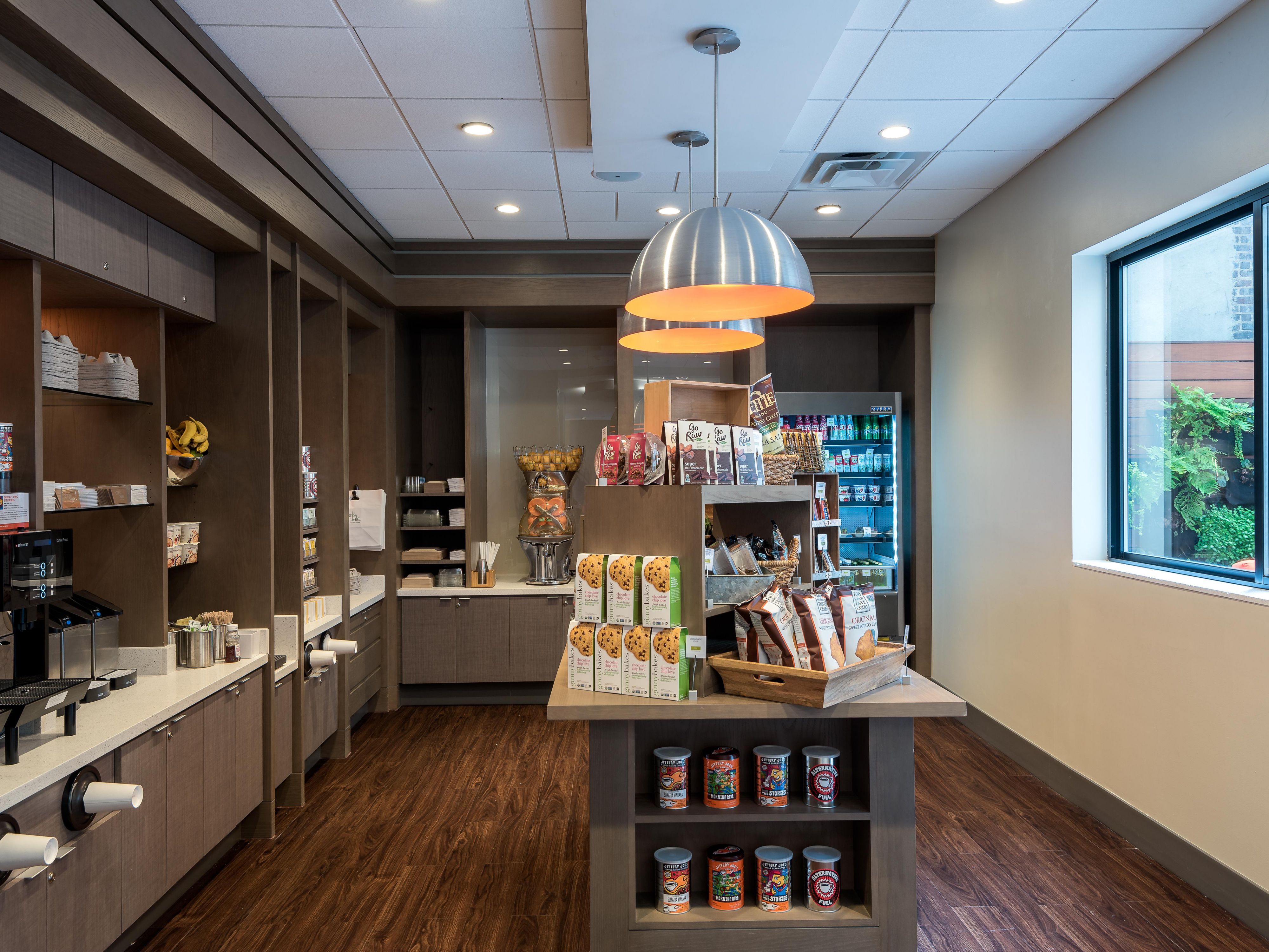 Marketplace beverages and snacks