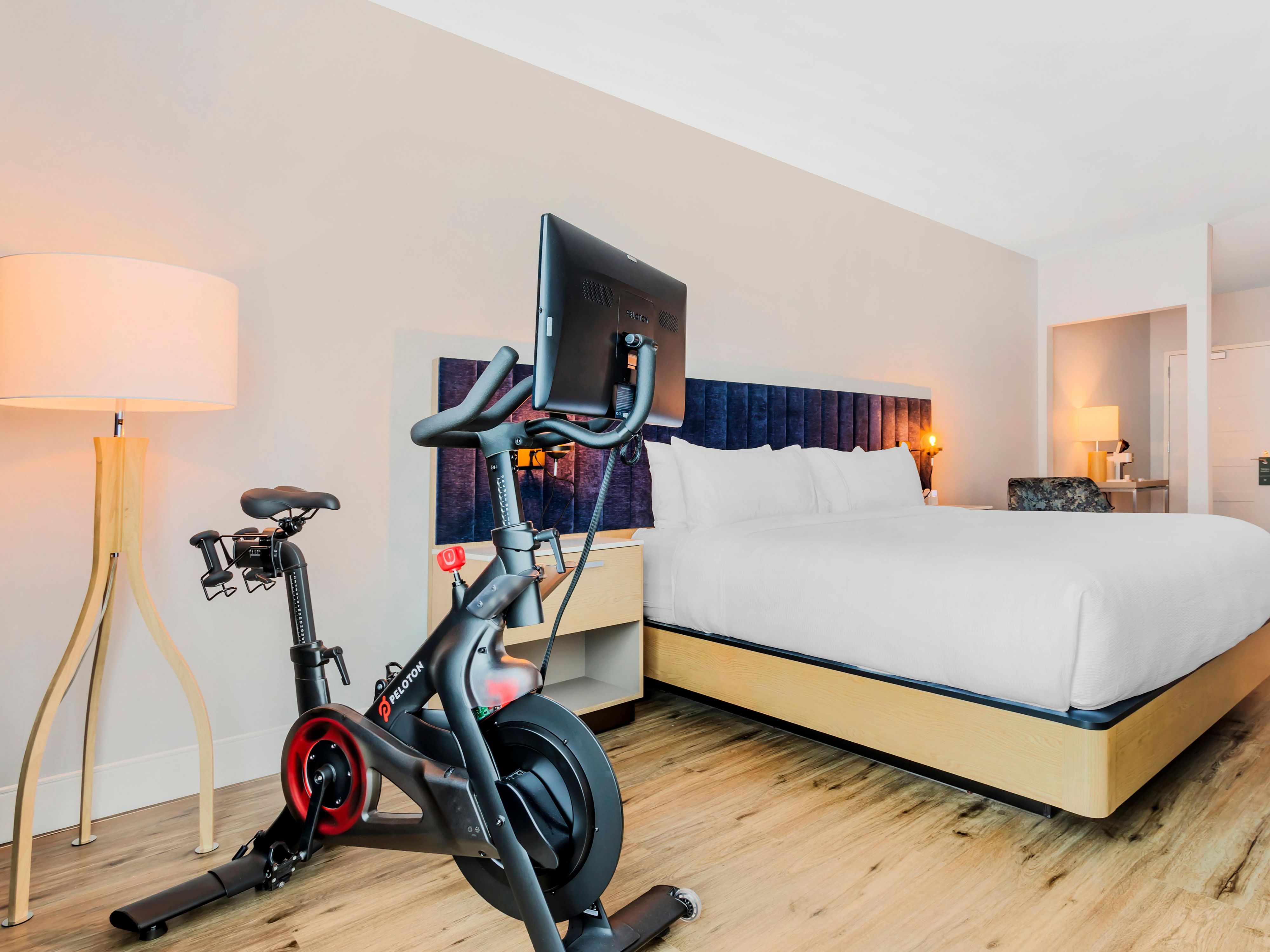 Enjoy pet-friendly stays and wellness-focused amenities, including in-room fitness zones, a 24/7 Athletic Studio, and free Wi-Fi. Unwind in the outdoor pool or spacious courtyard with games, dine at our onsite restaurant, EVEN® Kitchen & Bar, and host events with ease in flexible meeting spaces. All the perks you need for a perfect stay in Waco!