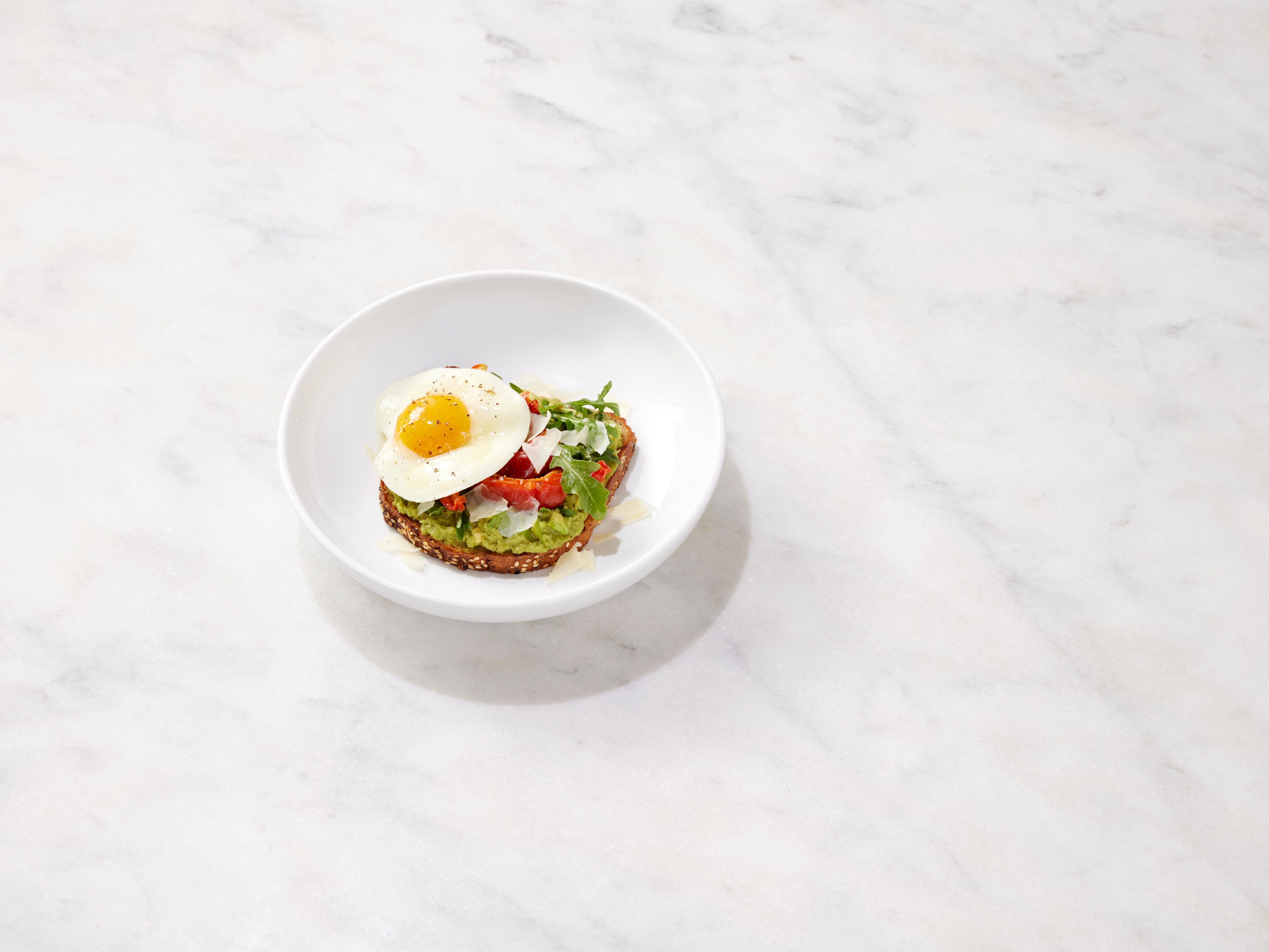 There's no better way to start your day than with a delicious and balanced breakfast, and EVEN Hotel Waco – University Area's Breakfast Package has got you covered! Our chefs at EVEN Kitchen & Bar use only the freshest, locally sourced ingredients to create a breakfast that will leave you feeling energized and ready to take on the day.