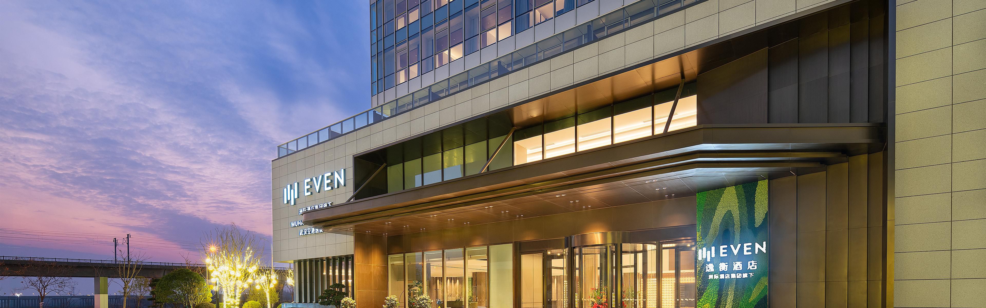 $hotelInfo.mediaDetails.welcomePhotos.primaryPhoto.caption}