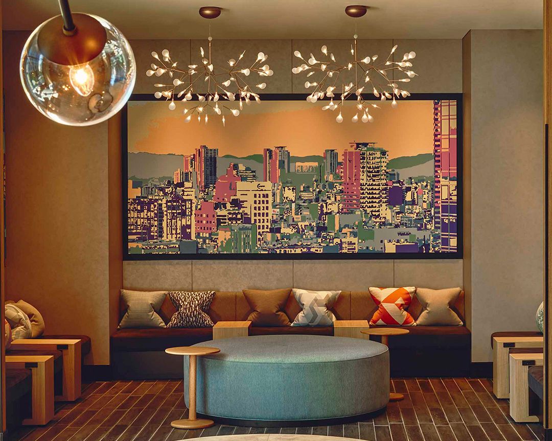 7 月 - 8 月：大阪关西酒店奖励定级晚数