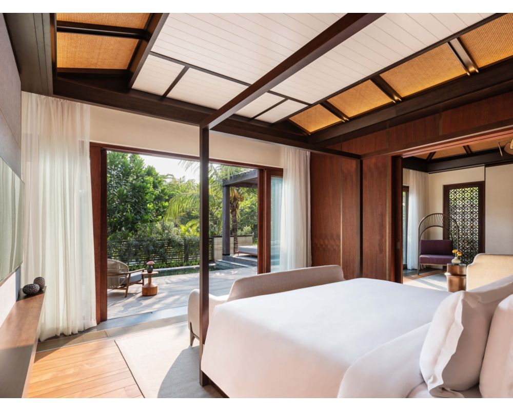 Regent Featured Room