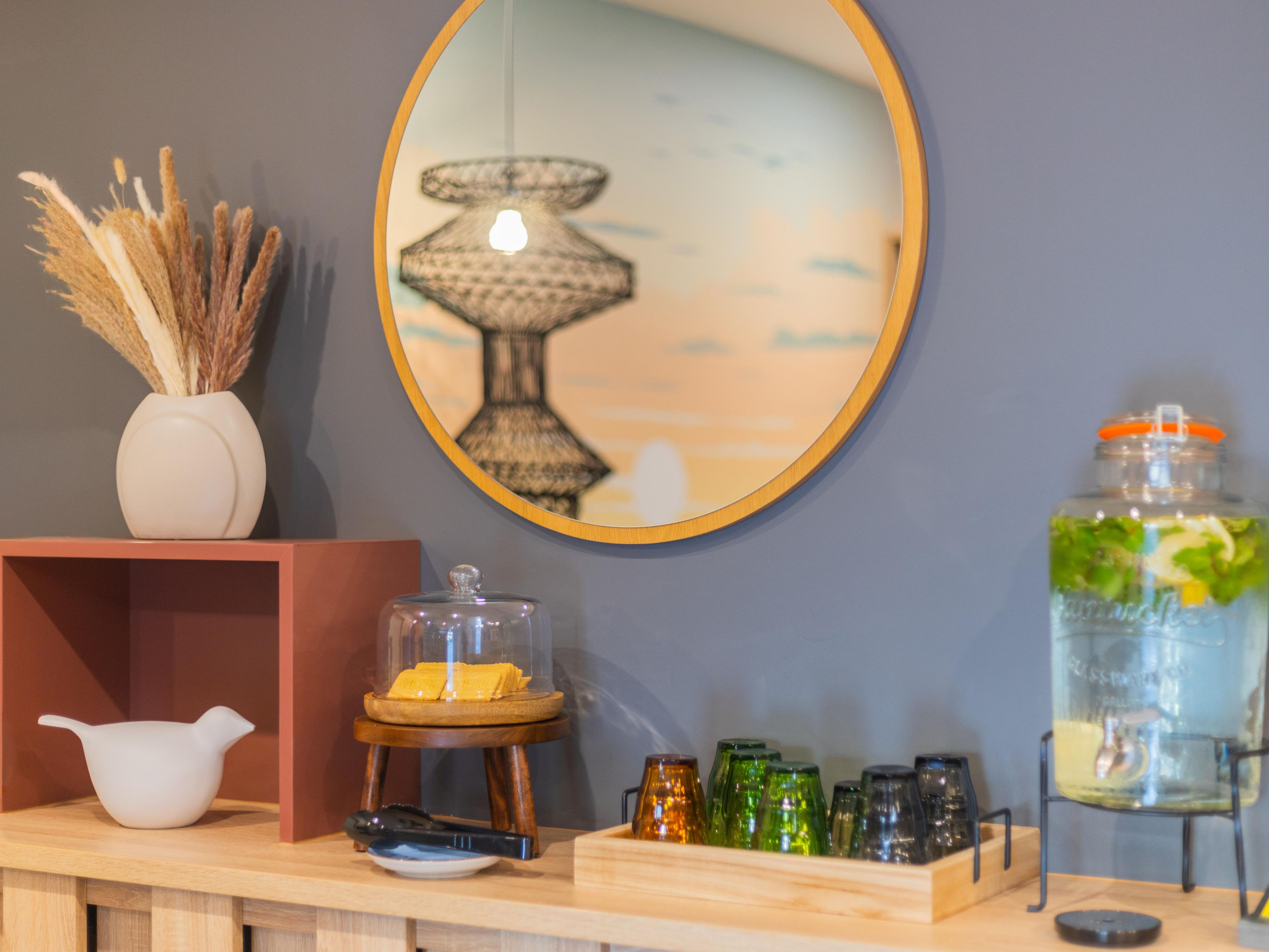 Enjoy a free refreshment and our Garner cookies