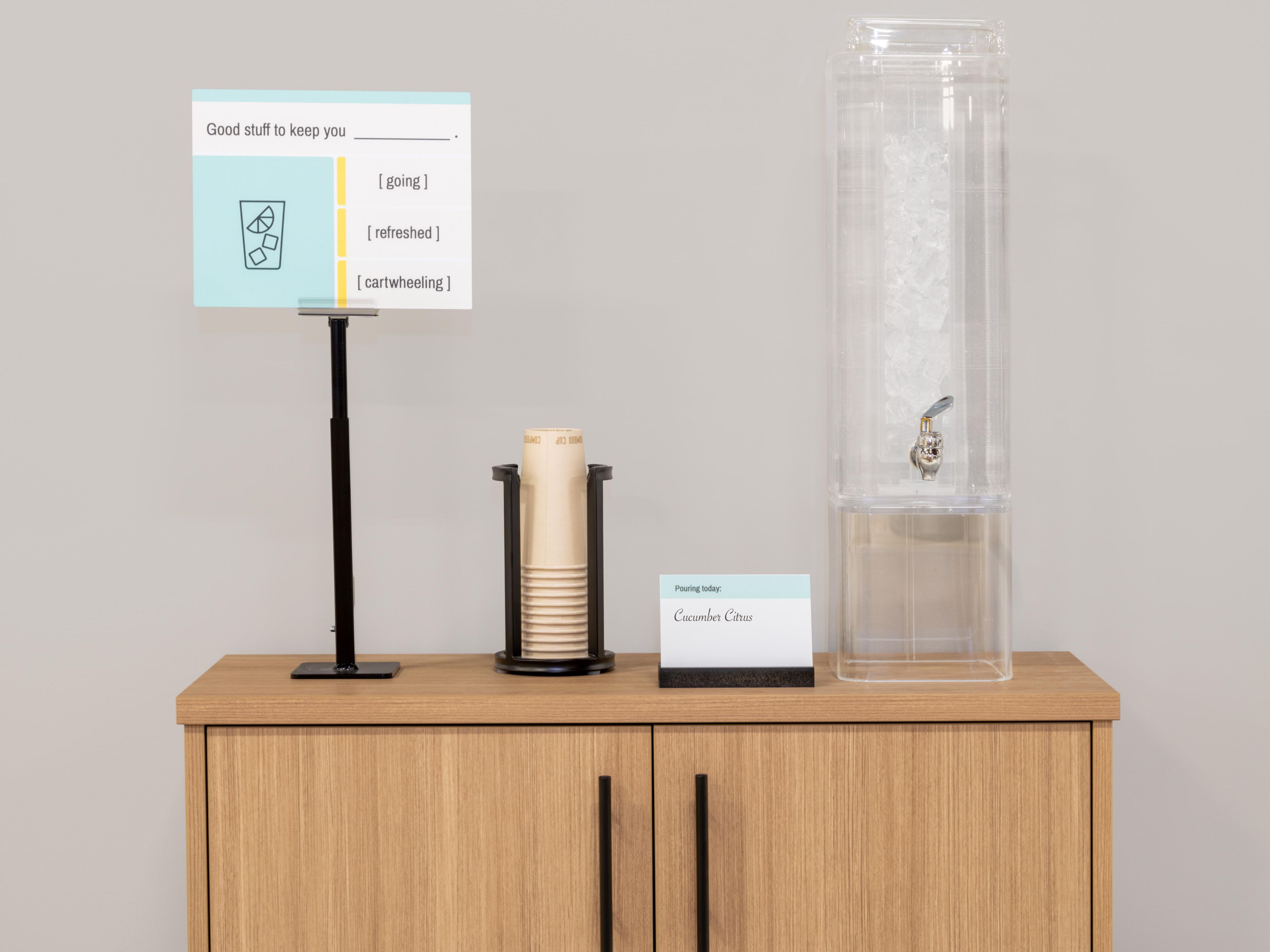 Enjoy welcome refreshments and cookies in our lobby.