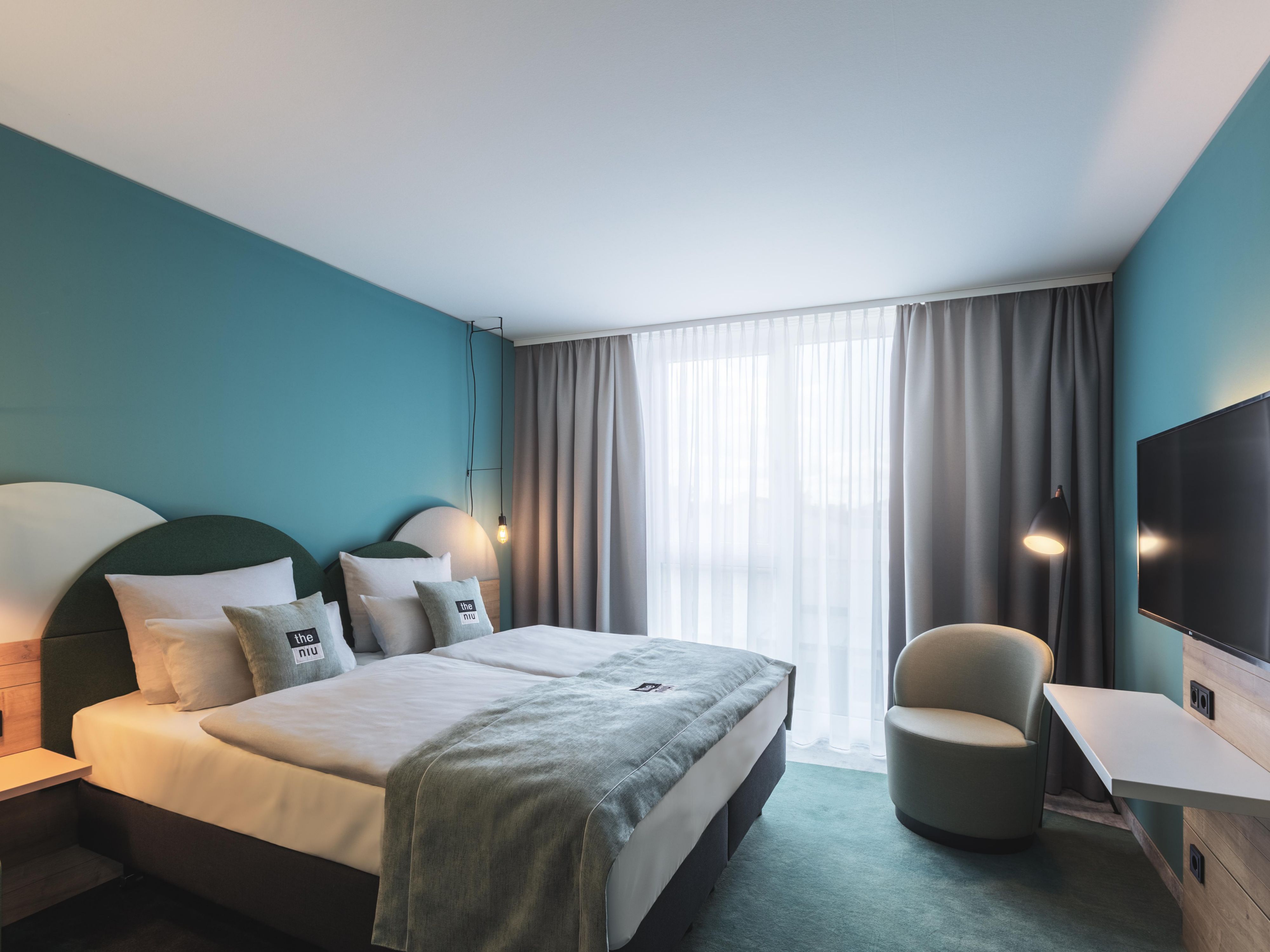 Premium Room with USB-sockets, safe and smart TV.