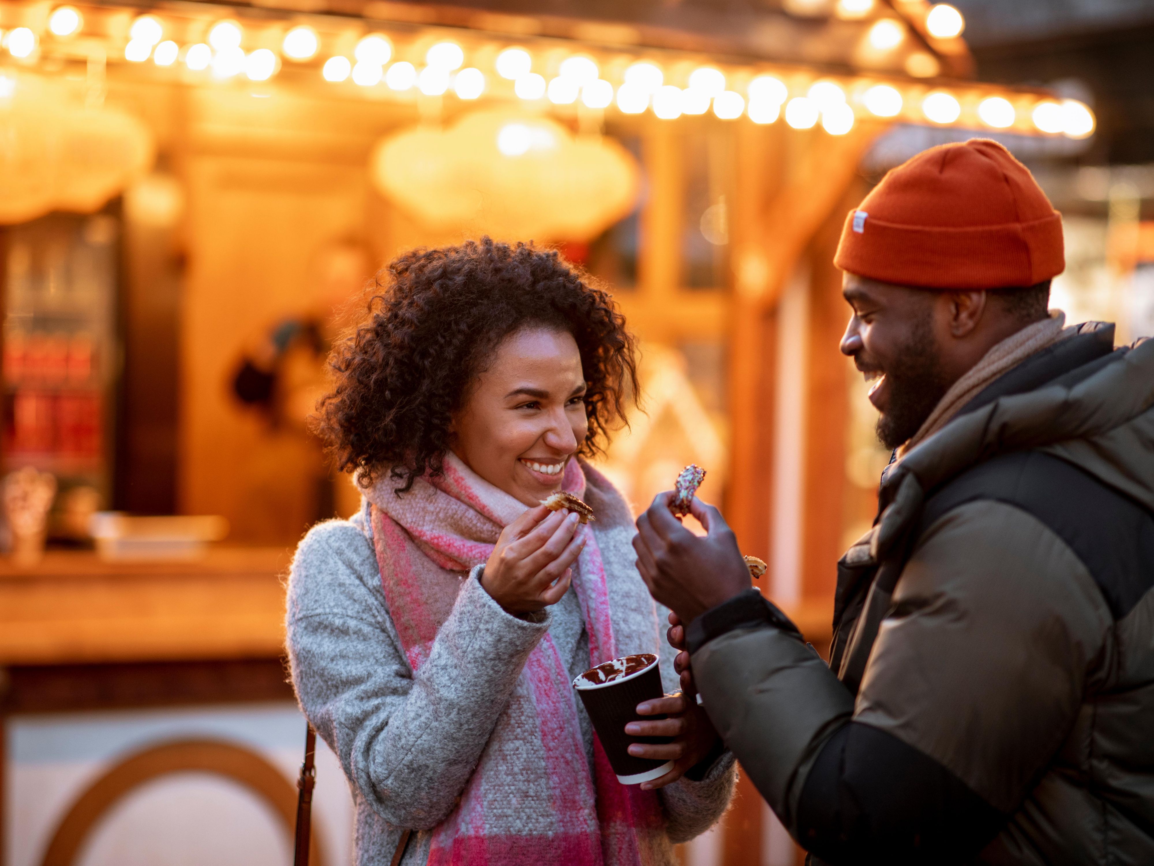 Munich truly knows how to do Christmas markets! Stroll from the traditional market at Marienplatz to the Winterzauber at Viktualienmarkt, the Eiszauber at Karlsplatz-Stachus with Bavaria’s biggest mobile ice rink, and the Christmas village at the Residenz. Don’t miss the historic market at Wittelsbacher Platz and countless others across the city.