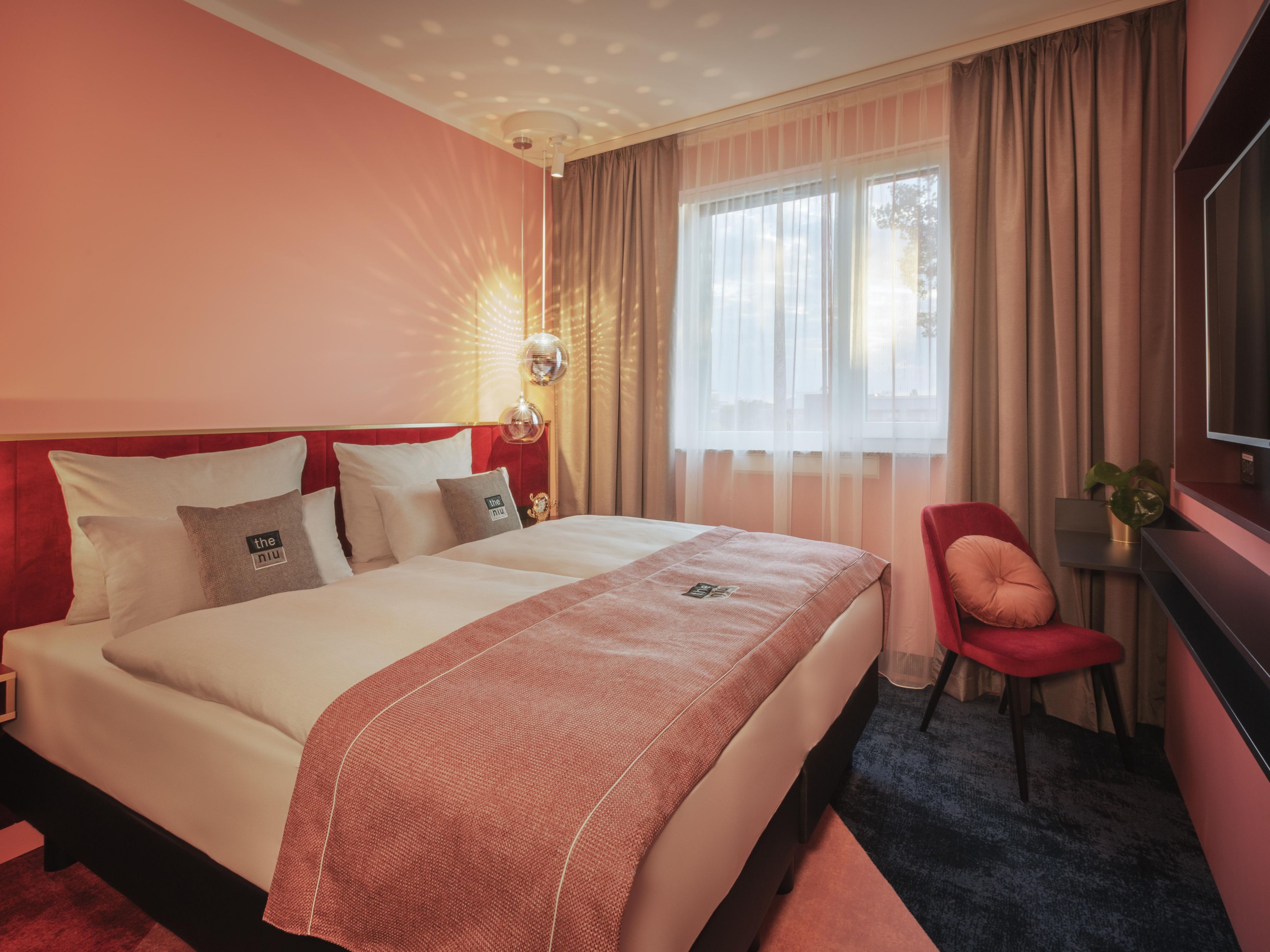 Sleep well at Holiday Inn – the niu, Loco Munich North