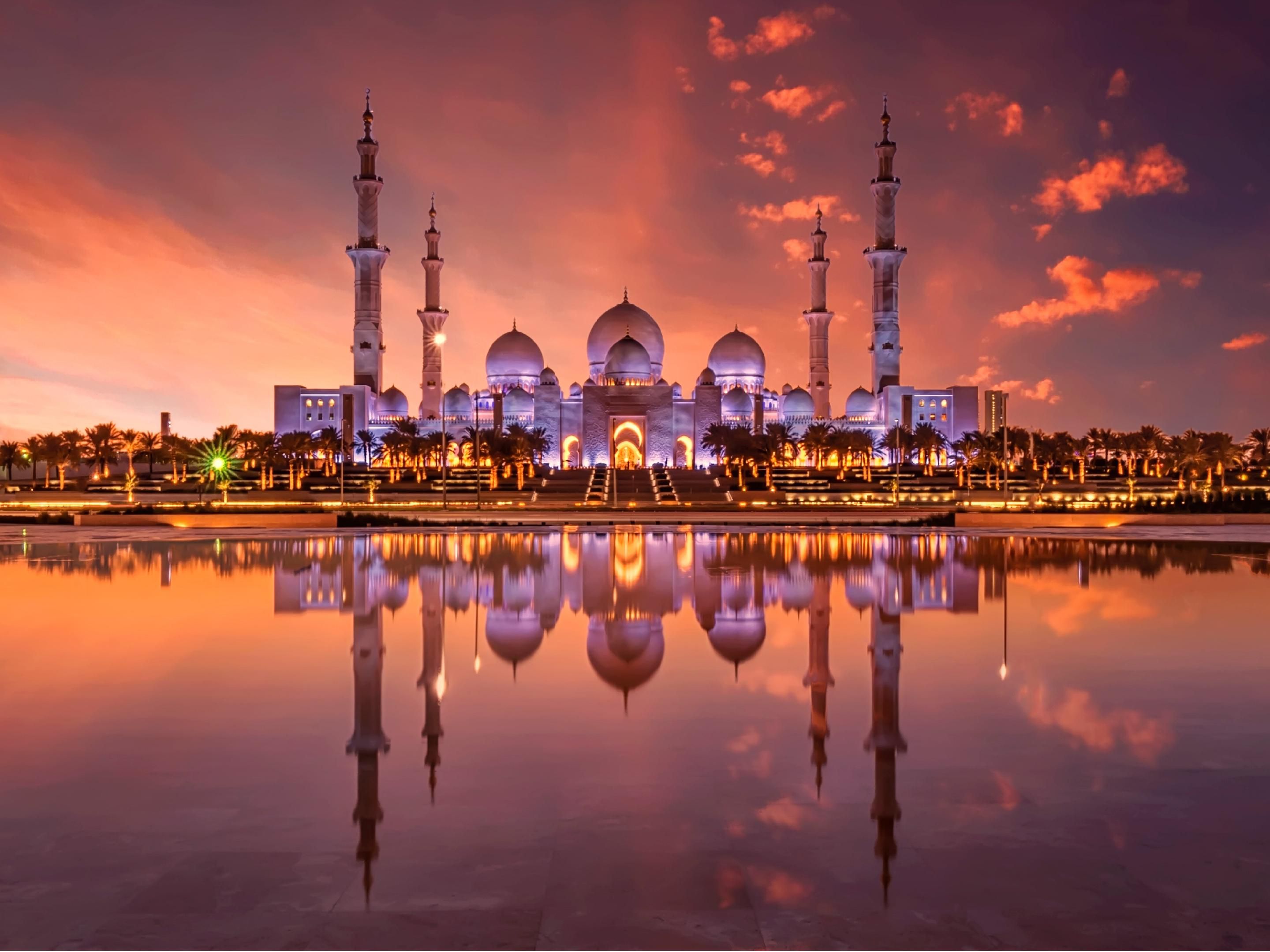 Guest Announcement: Holiday Inn Abu Dhabi is pleased to inform all in-house guests that a complimentary shuttle service is available to key attractions, including Sheikh Zayed Grand Mosque, Hudayriat Beach, Mushrif Mall, and Khalifa Park. For the shuttle schedule and seat reservations, please contact concierge at 02 657 4805.