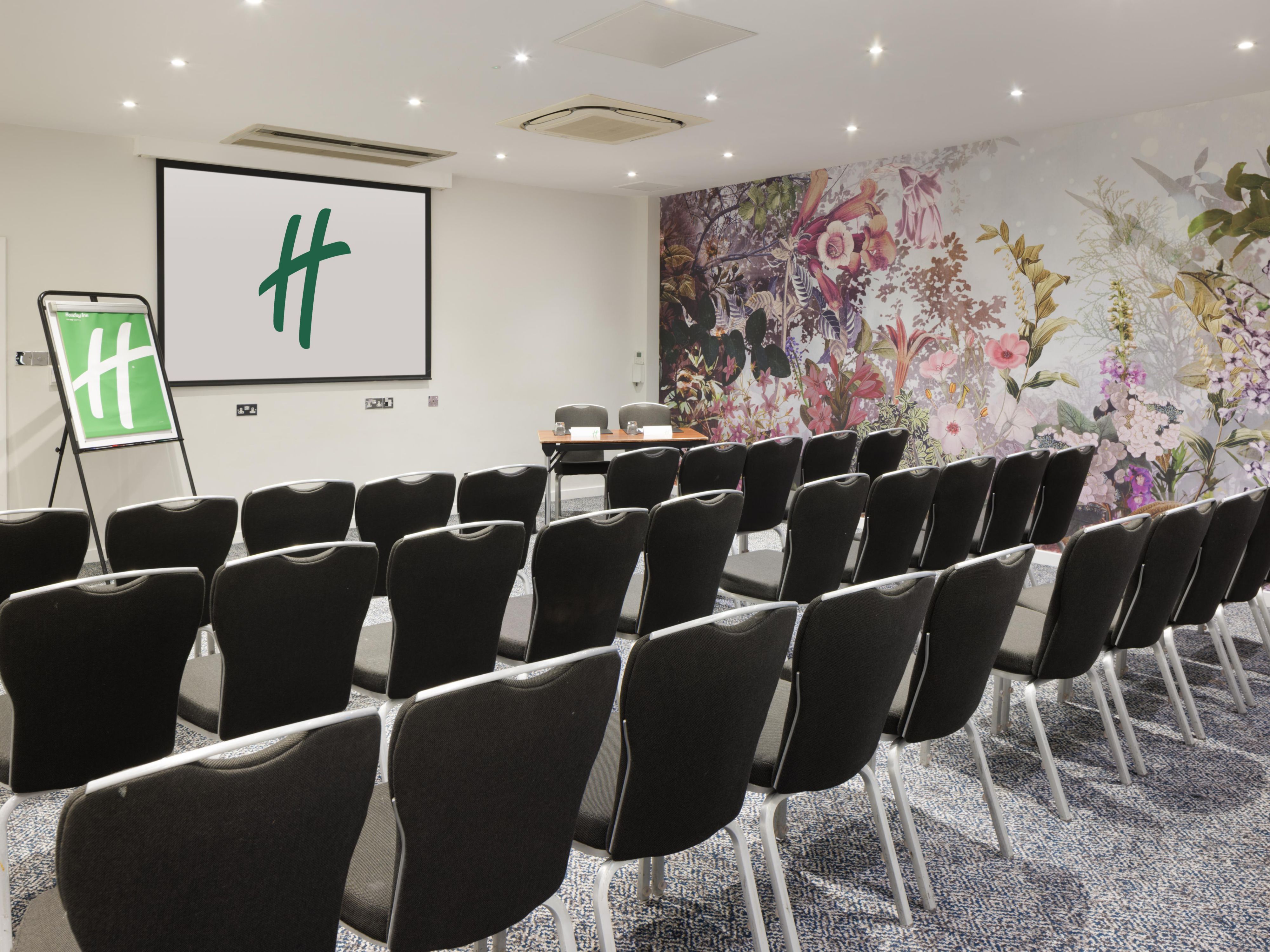 Host a conference, business meeting, or social event in our expansive Meeting Centre. With 10 flexible meeting rooms, audiovisual equipment, catering, and the capacity to host 250 guests, you'll have everything you need for a successful event in the East Midlands.
