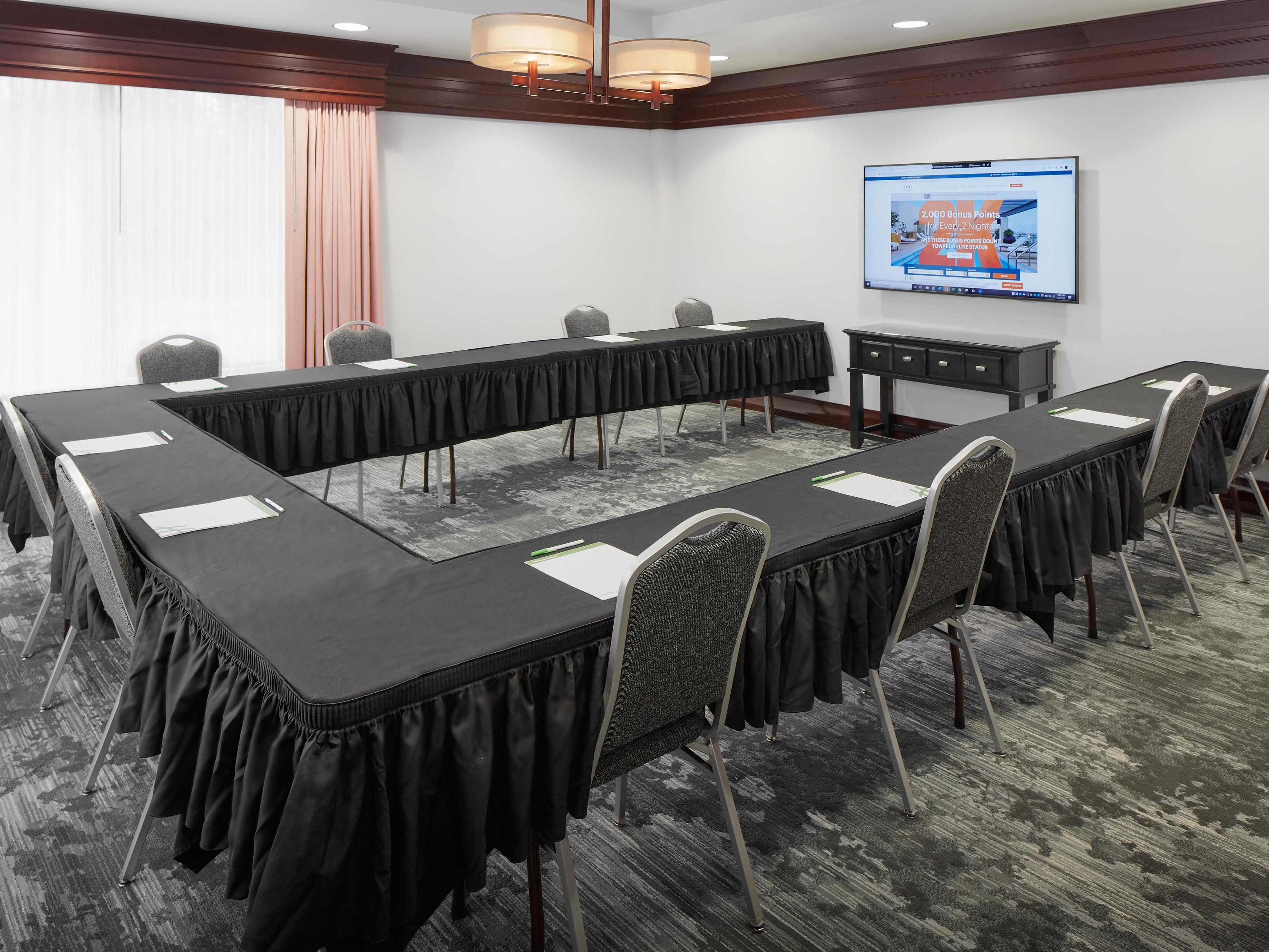 Our hotel, near Biltmore, offers over 4,700 sq. ft. of flexible meeting space. This includes modern A/V equipment, an experienced catering department, and a convenient business center. It's the perfect venue for your next corporate event or social gathering in Asheville.